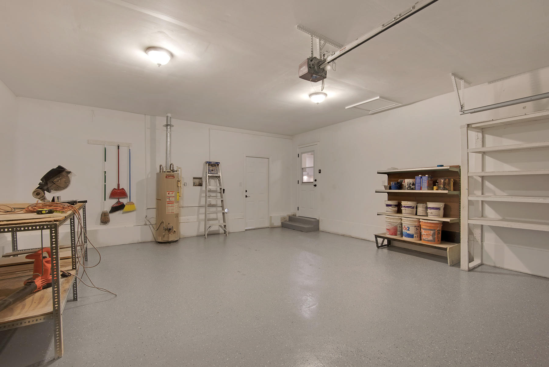 LAKE LORRAINE ESTATES 1 - Residential