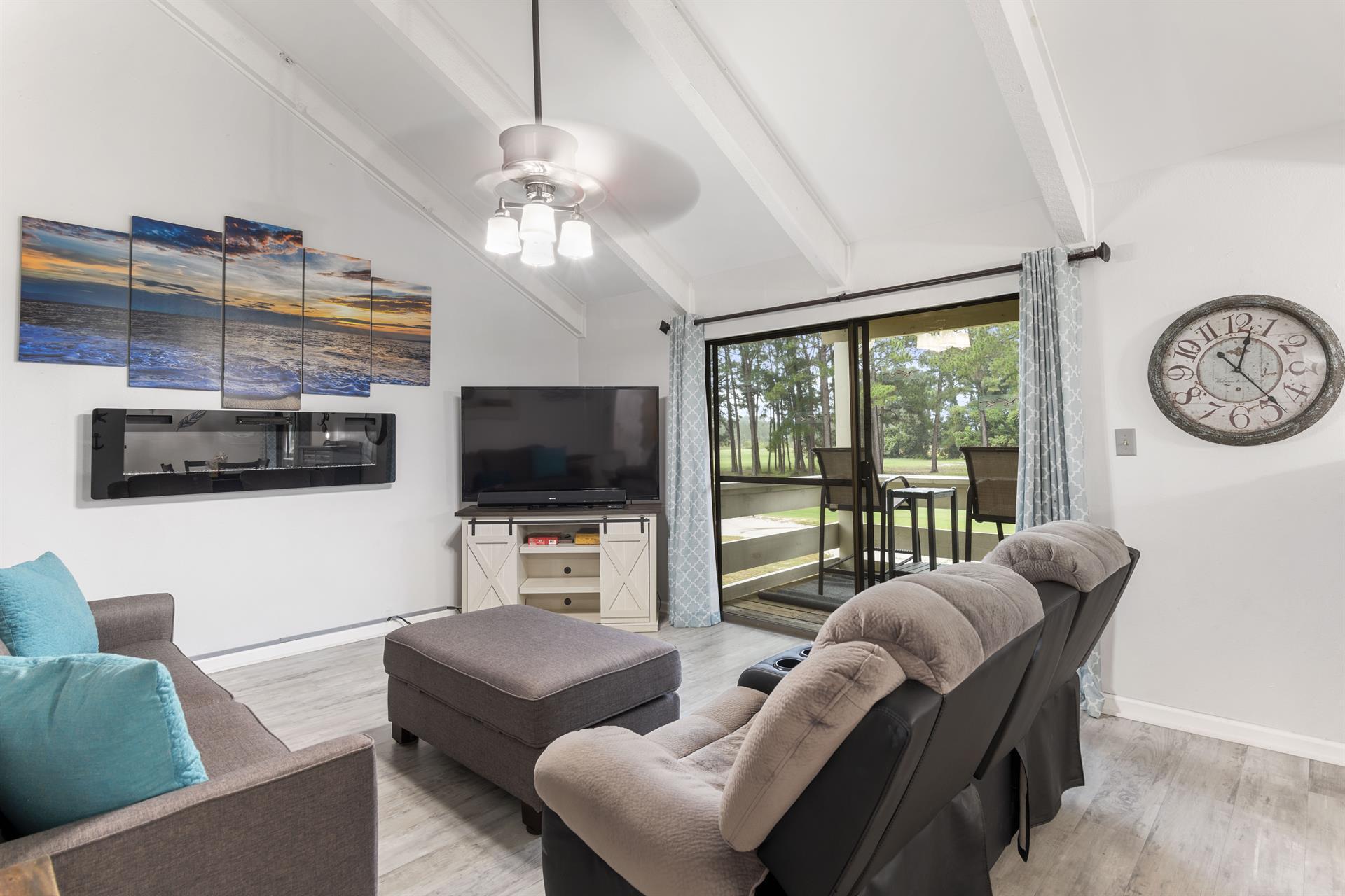 SEASCAPE CONDO GARDEN VILLA - Residential