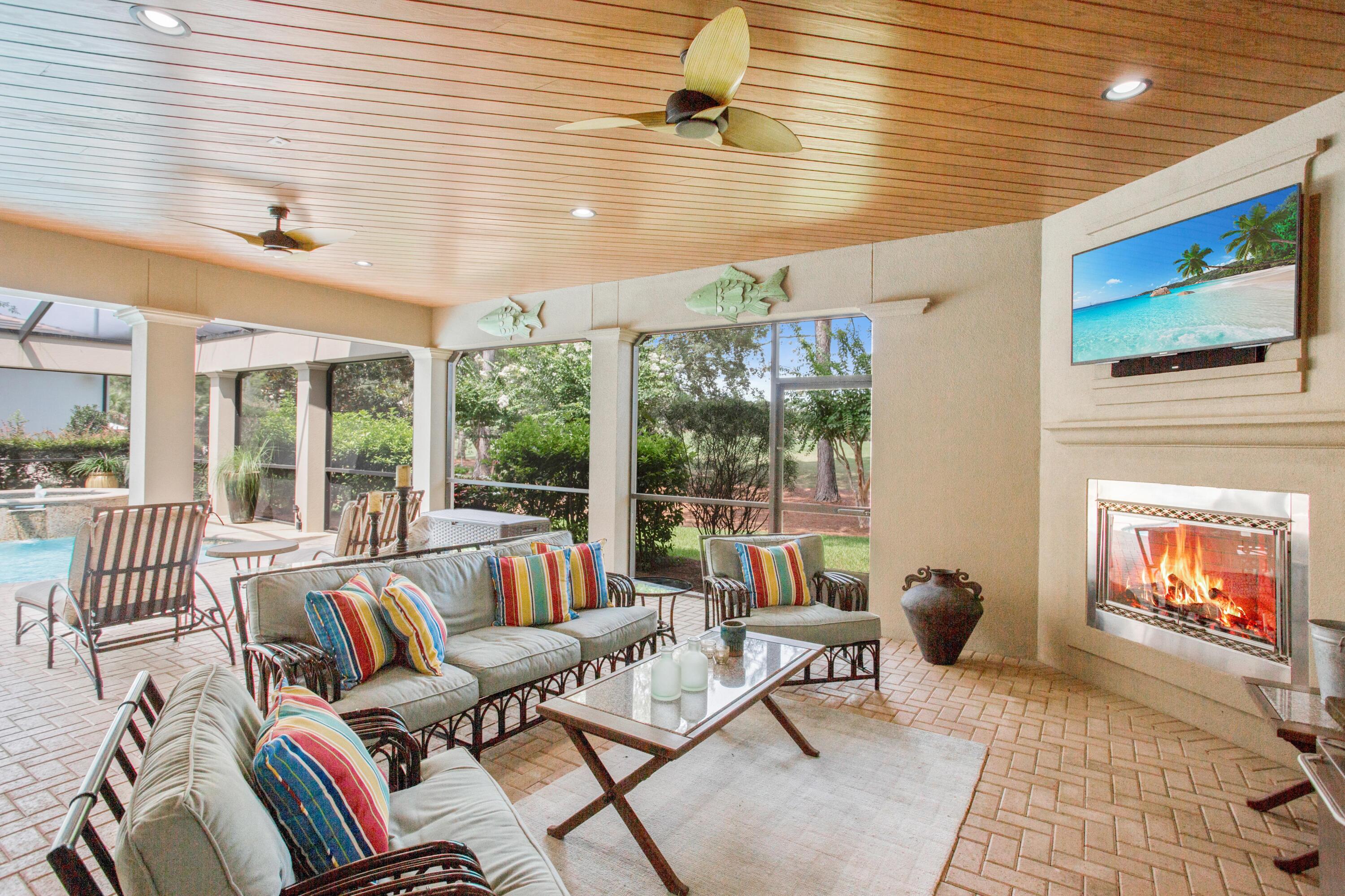 BURNT PINE - Residential