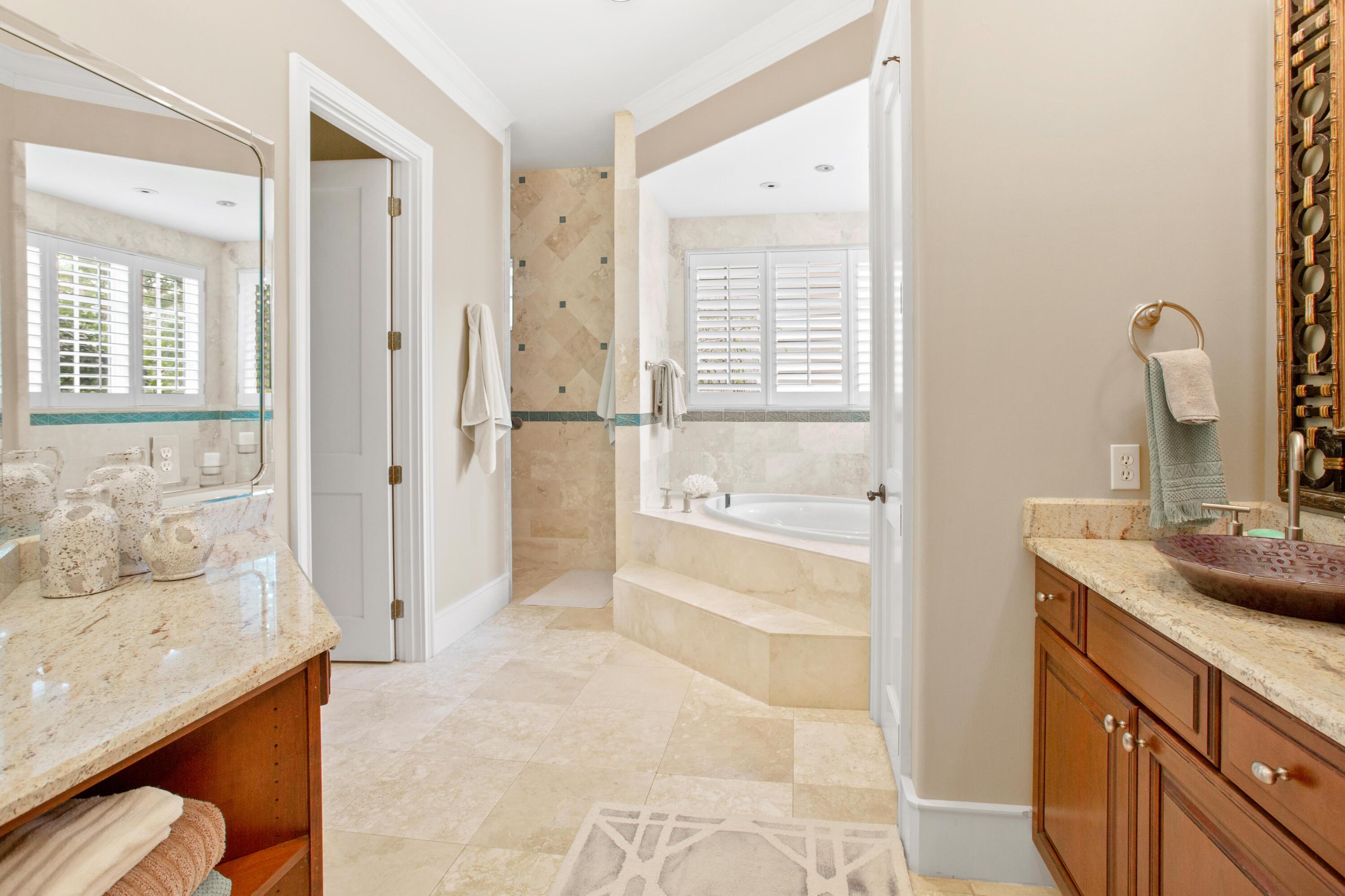 BURNT PINE - Residential