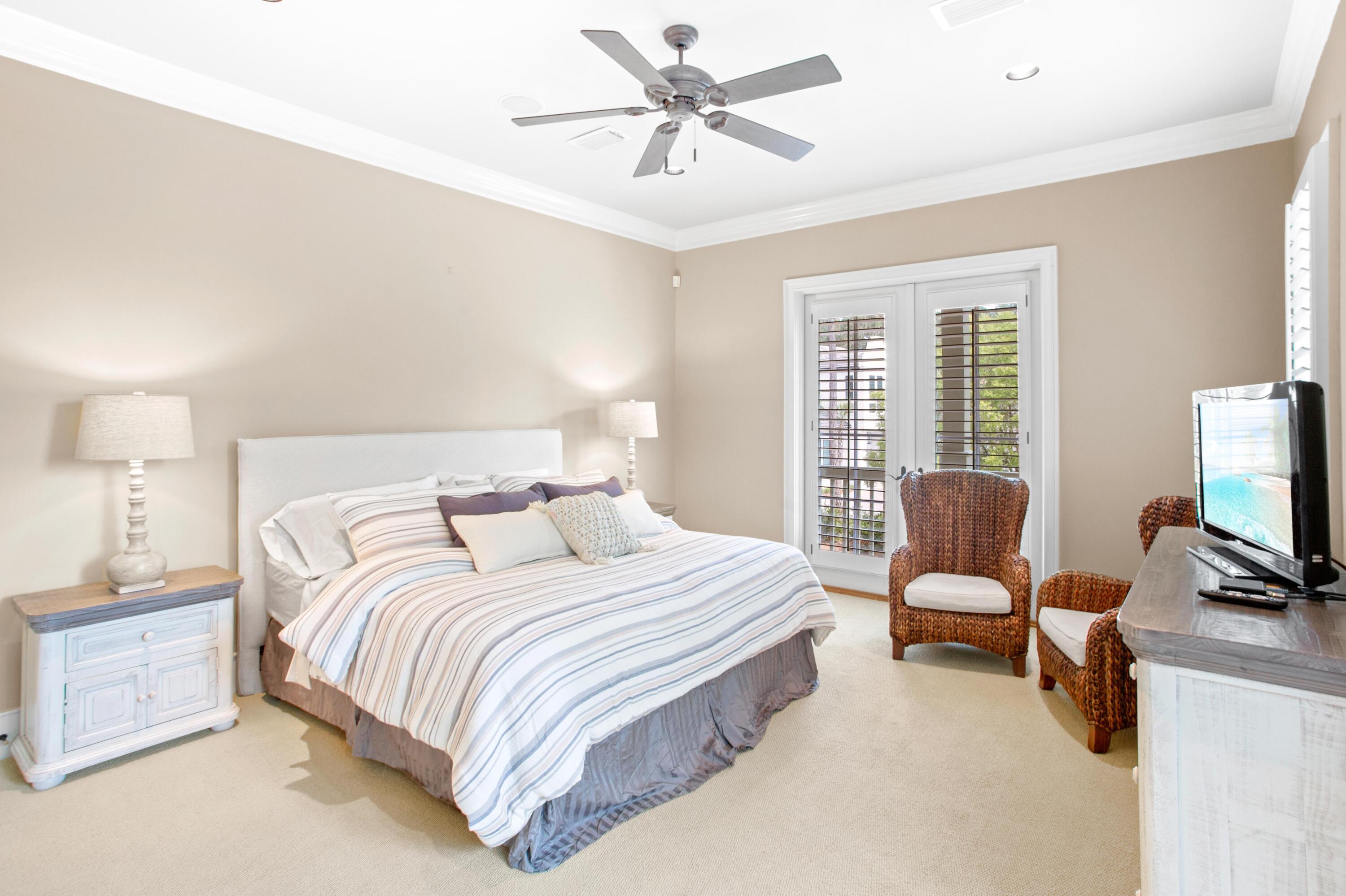 BURNT PINE - Residential