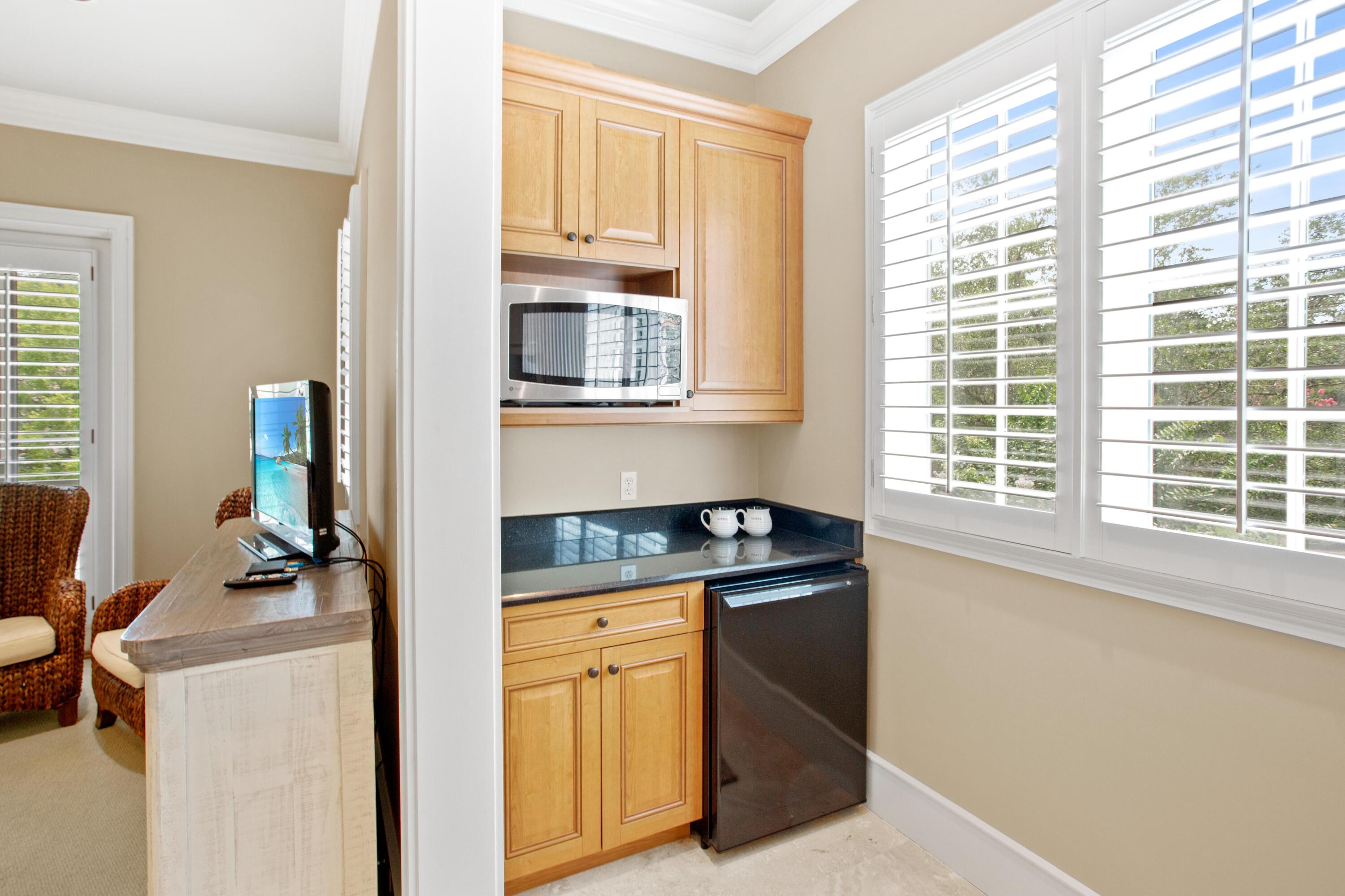 BURNT PINE - Residential