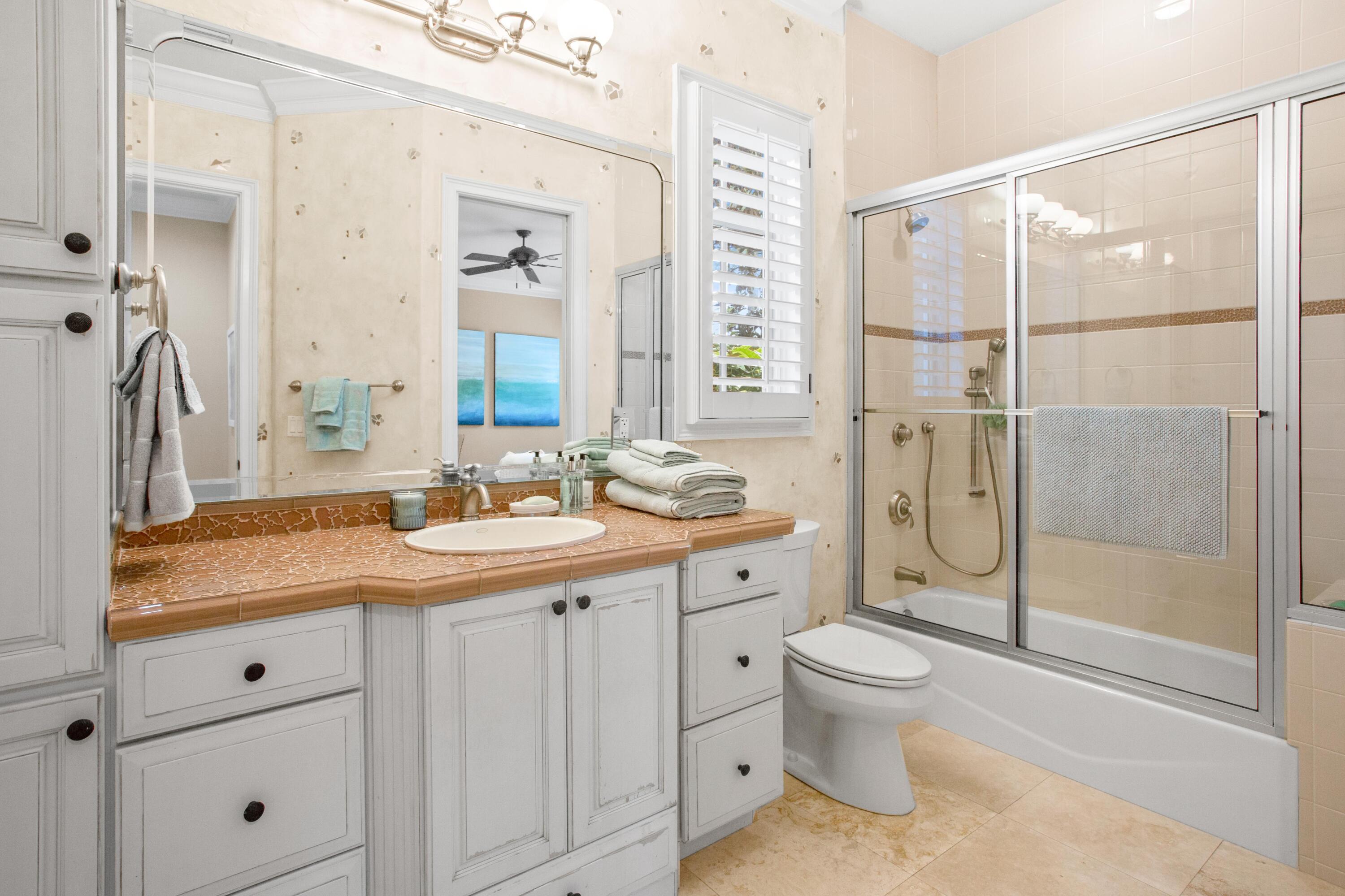 BURNT PINE - Residential