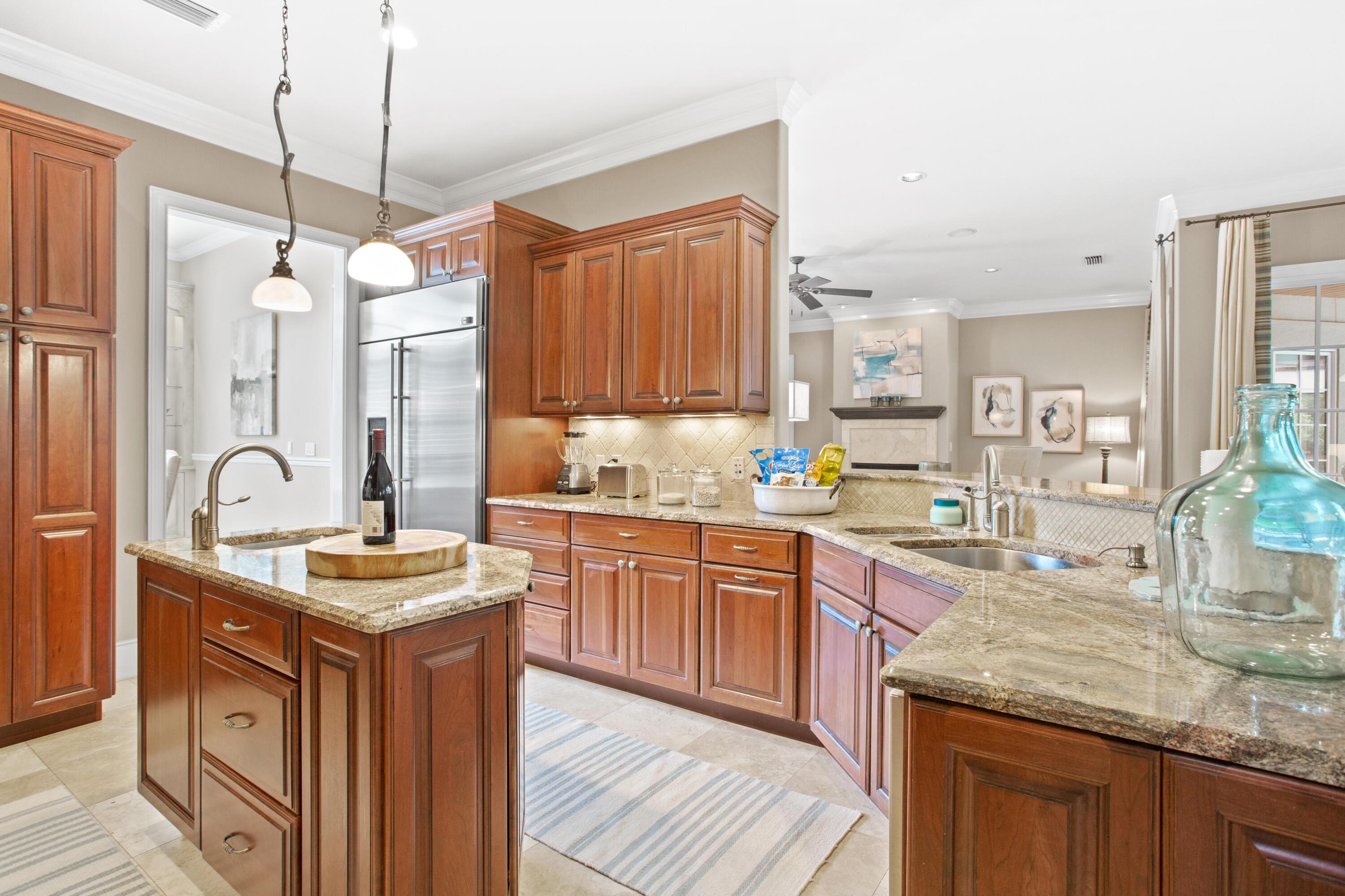 BURNT PINE - Residential