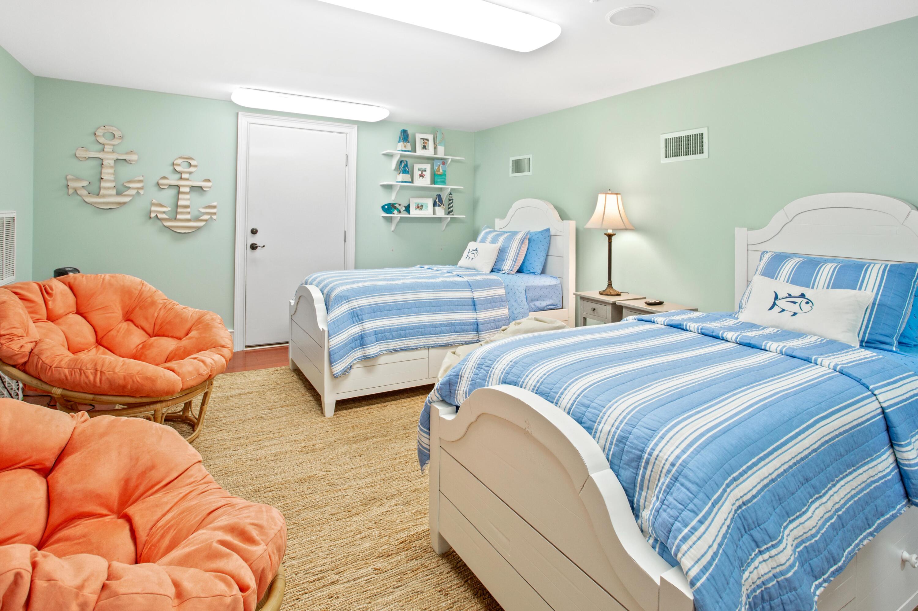 BURNT PINE - Residential