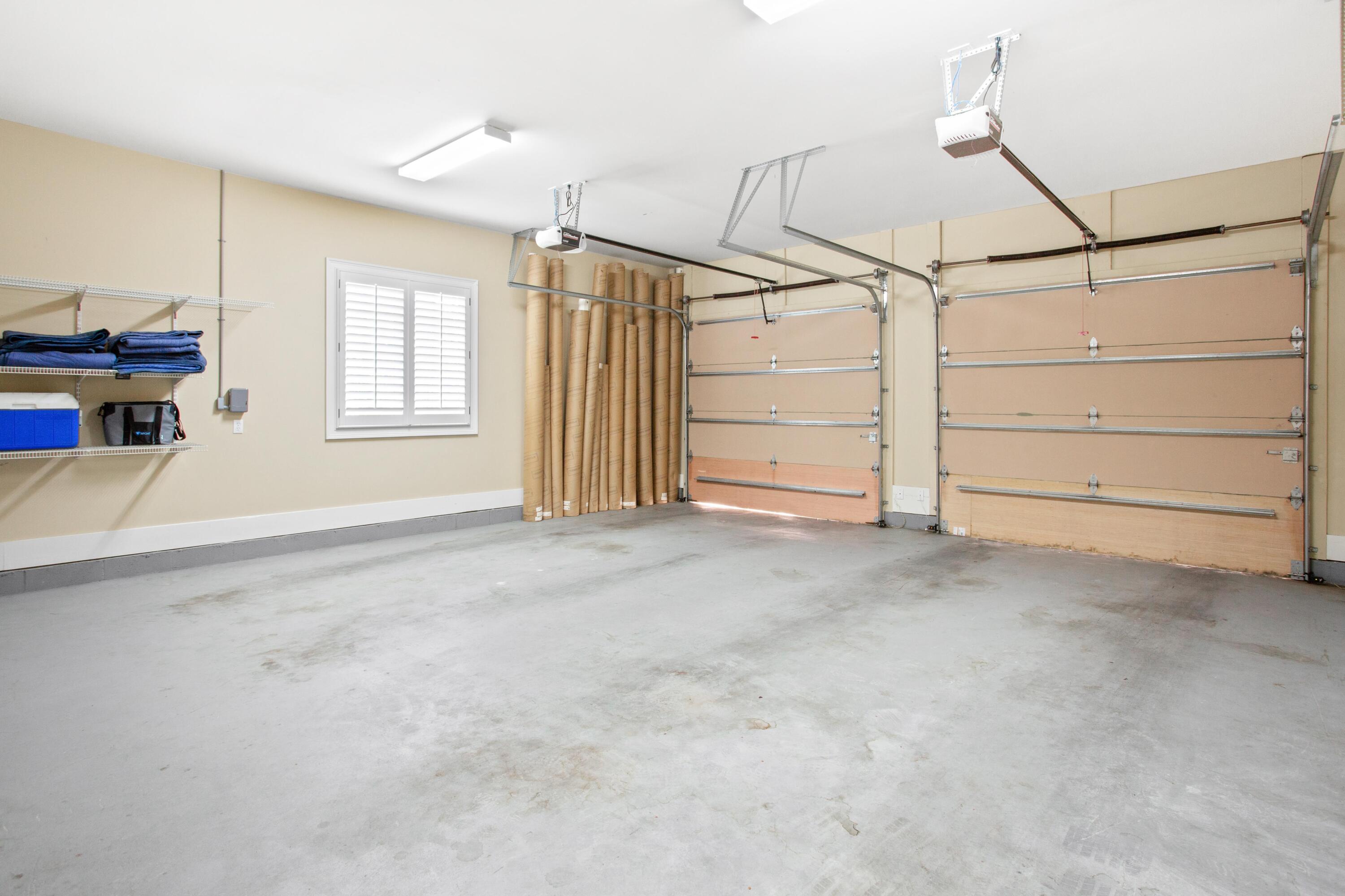 BURNT PINE - Residential