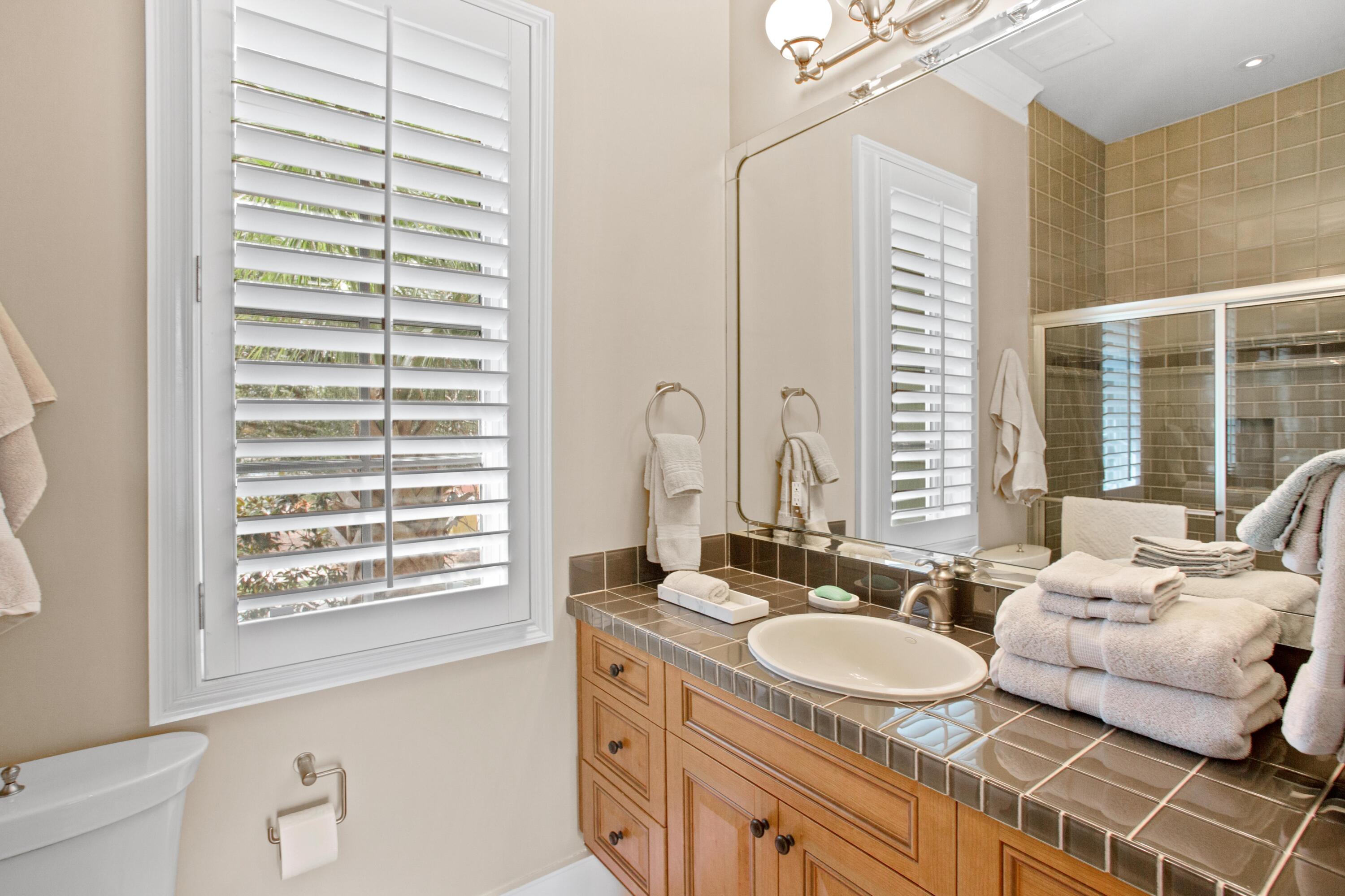 BURNT PINE - Residential