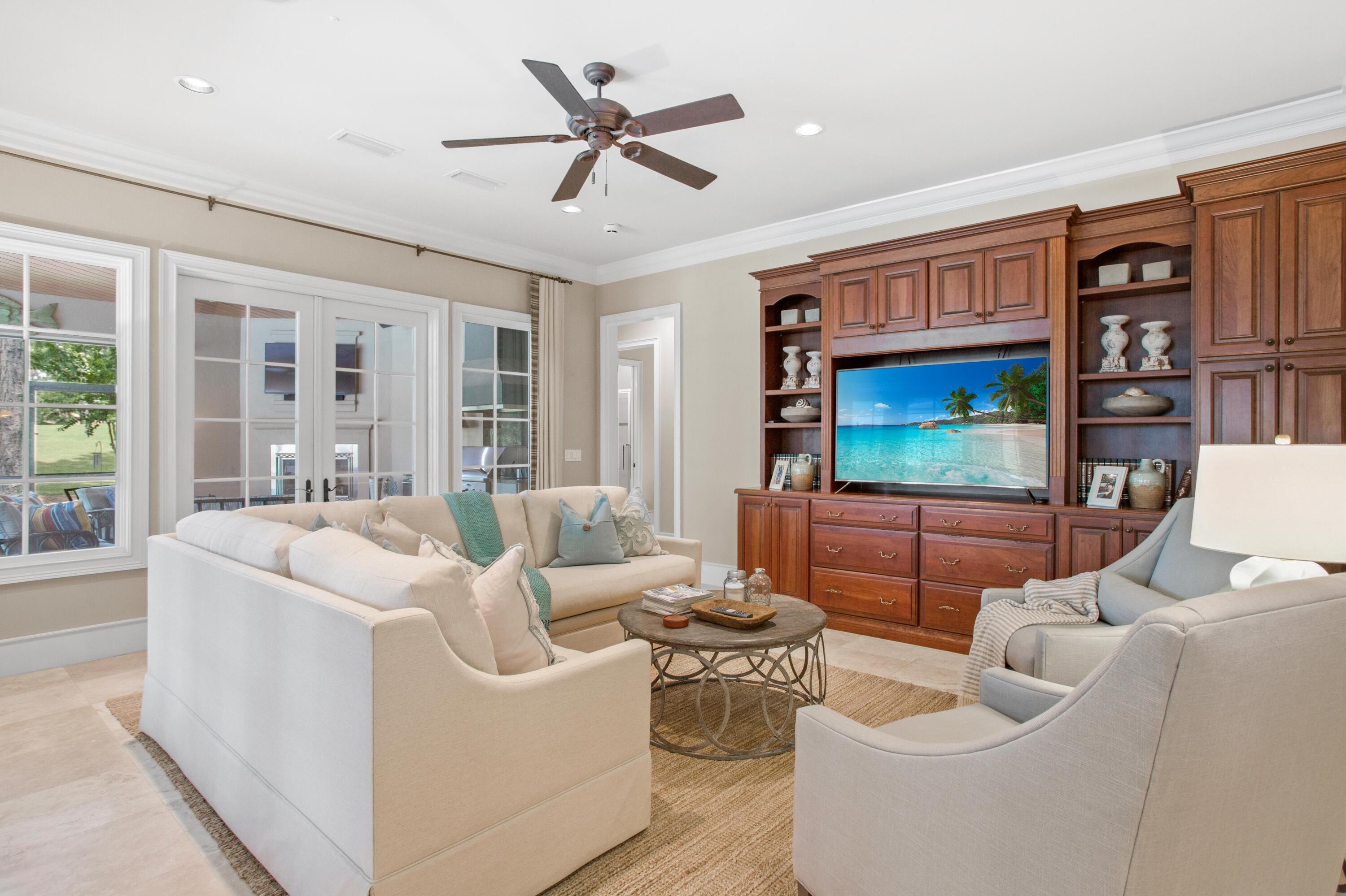 BURNT PINE - Residential