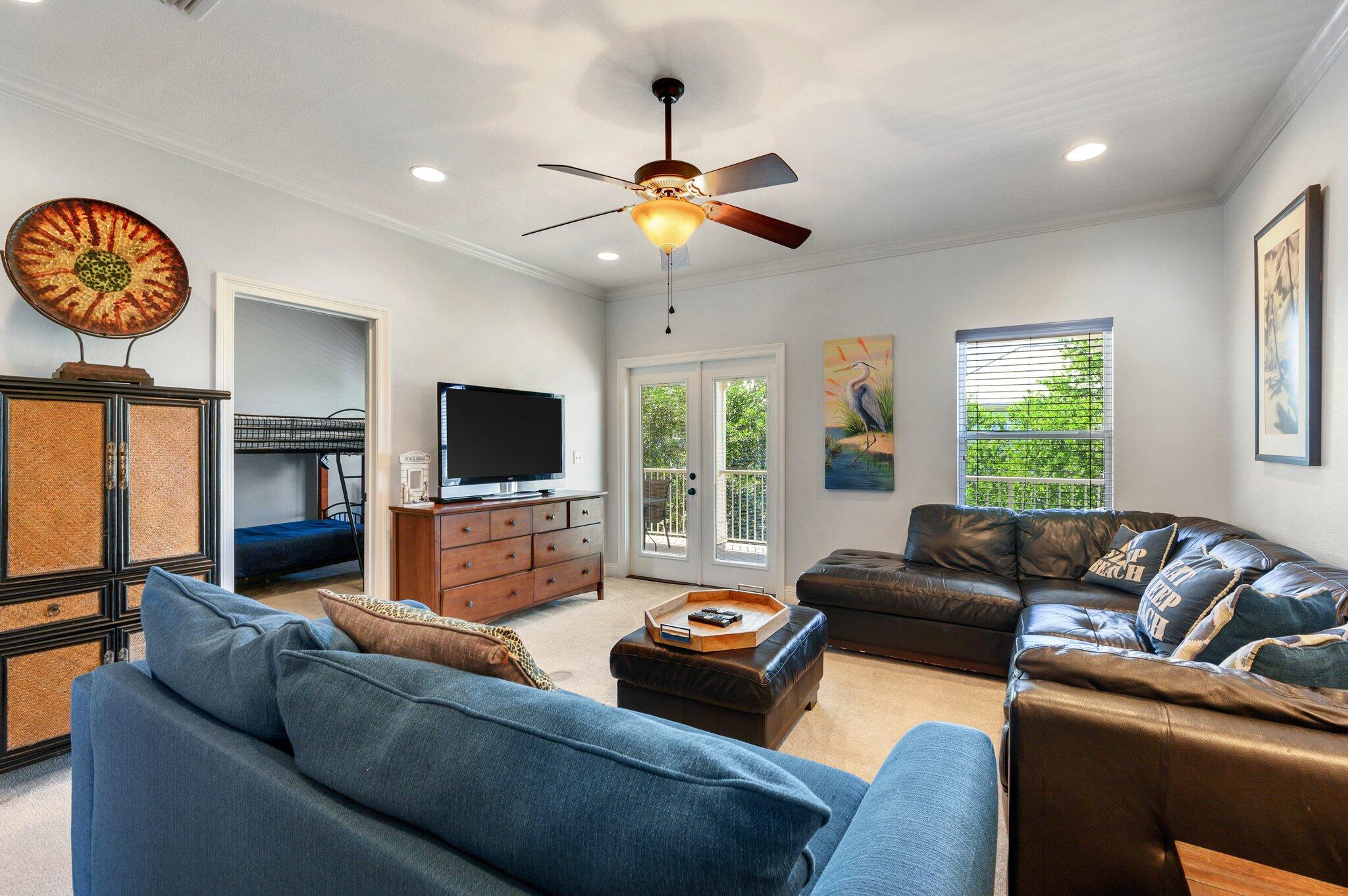 VILLAGES OF CRYSTAL BEACH - Residential