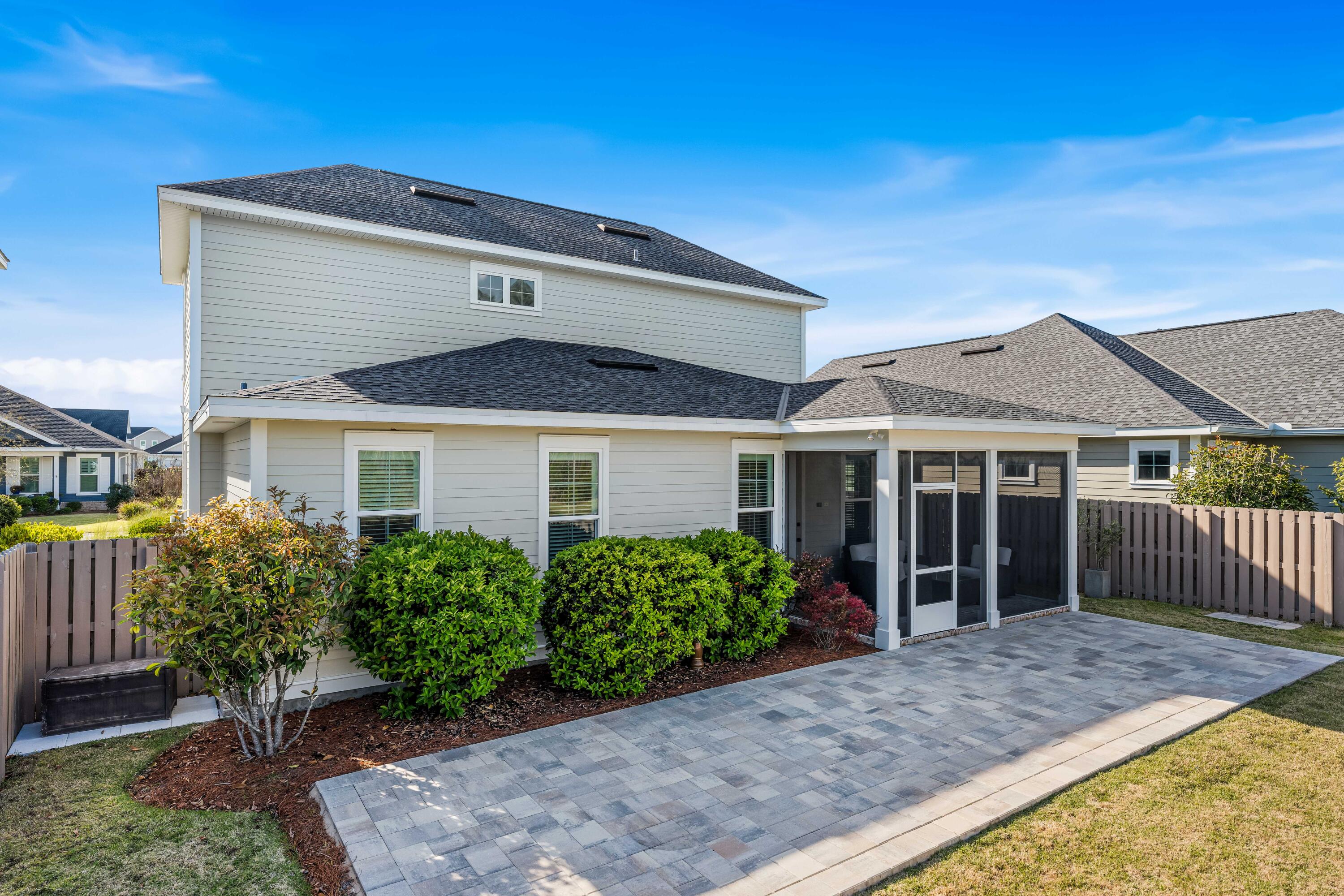 WATERSOUND ORIGINS - Residential