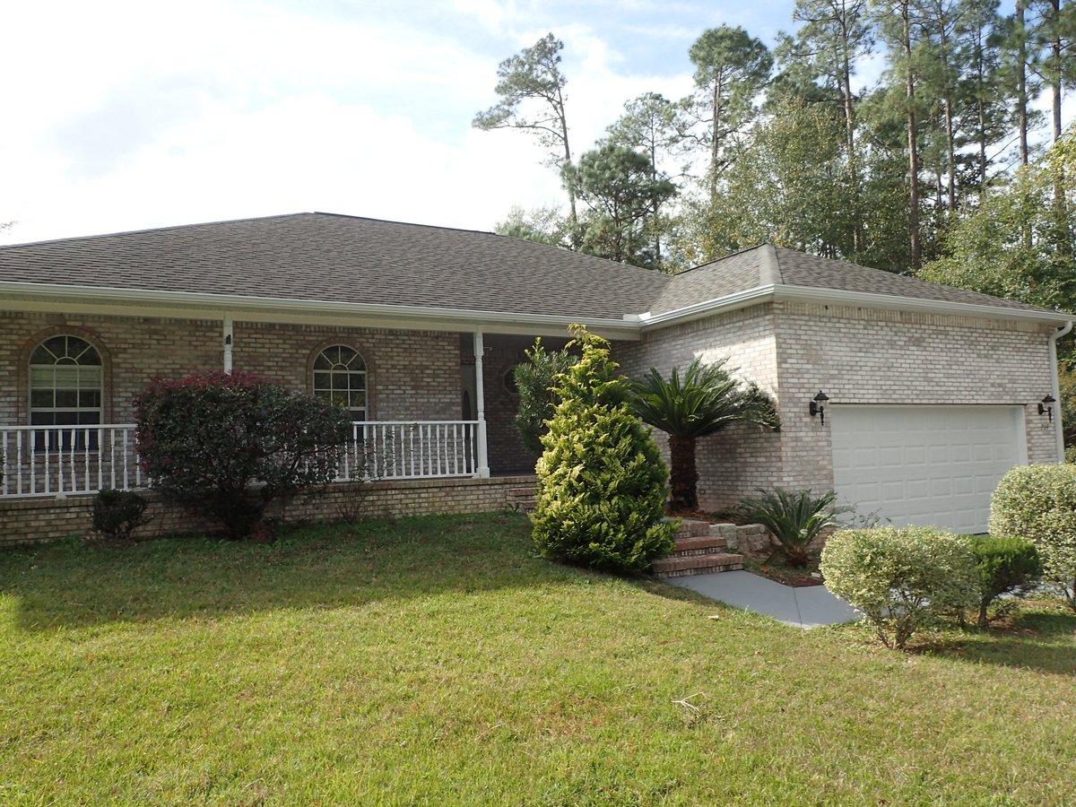 COUNTRY CLUB ESTATES - Residential