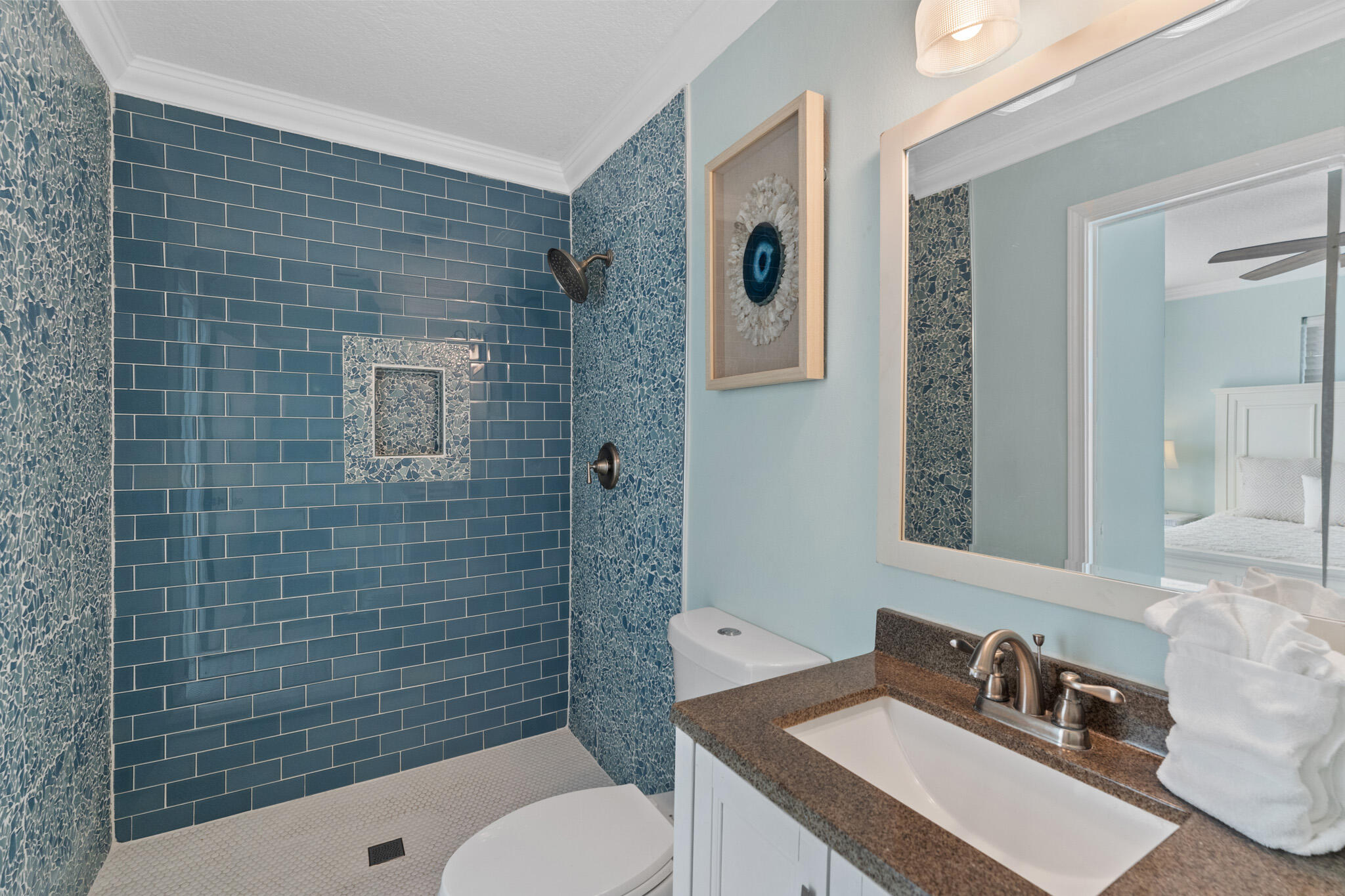 SUMMER BREEZE CONDO - Residential