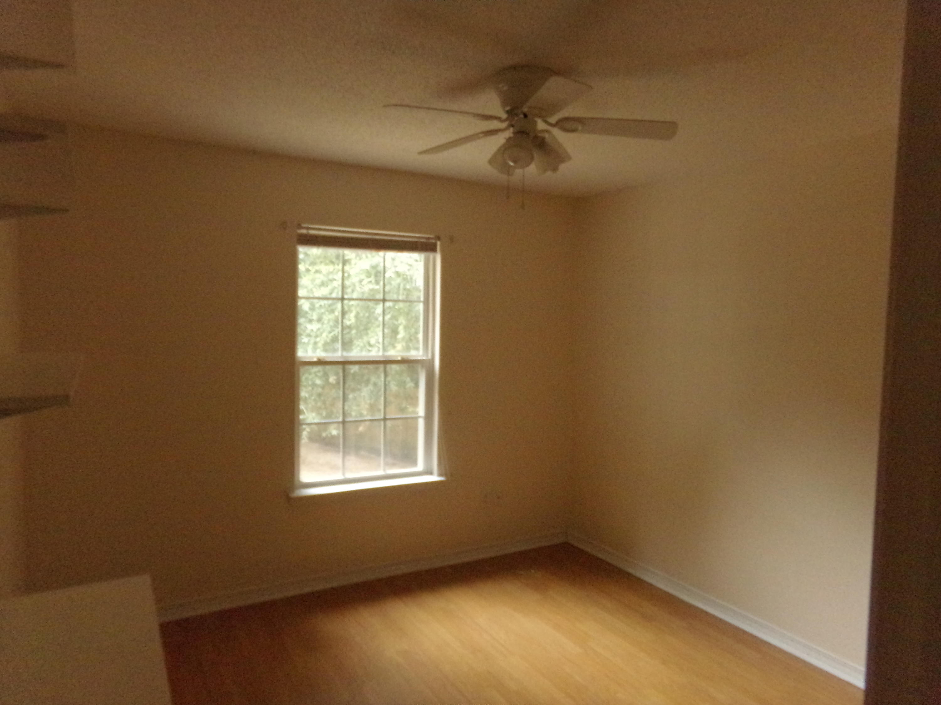 ADAMS POWELL - Residential Lease