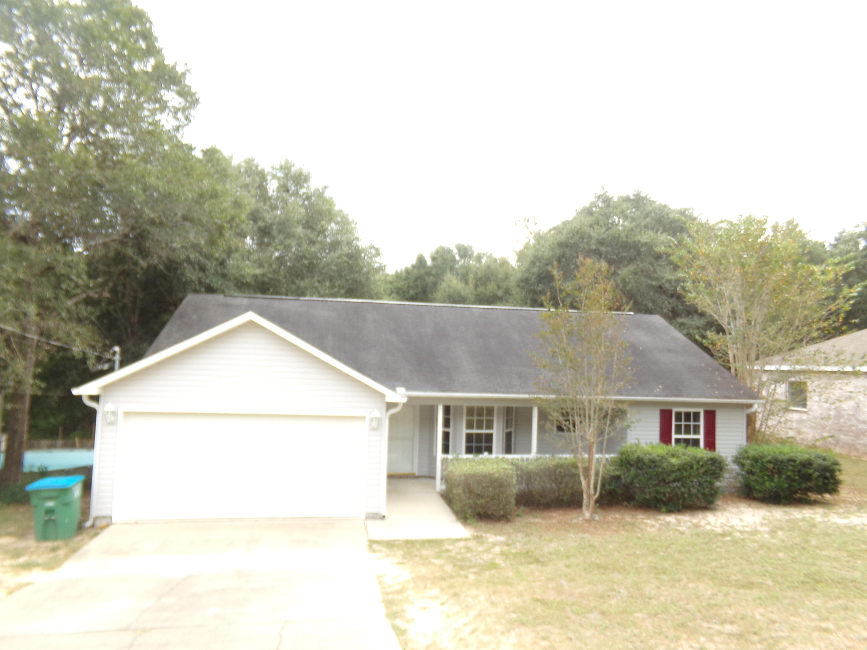 ADAMS POWELL - Residential Lease