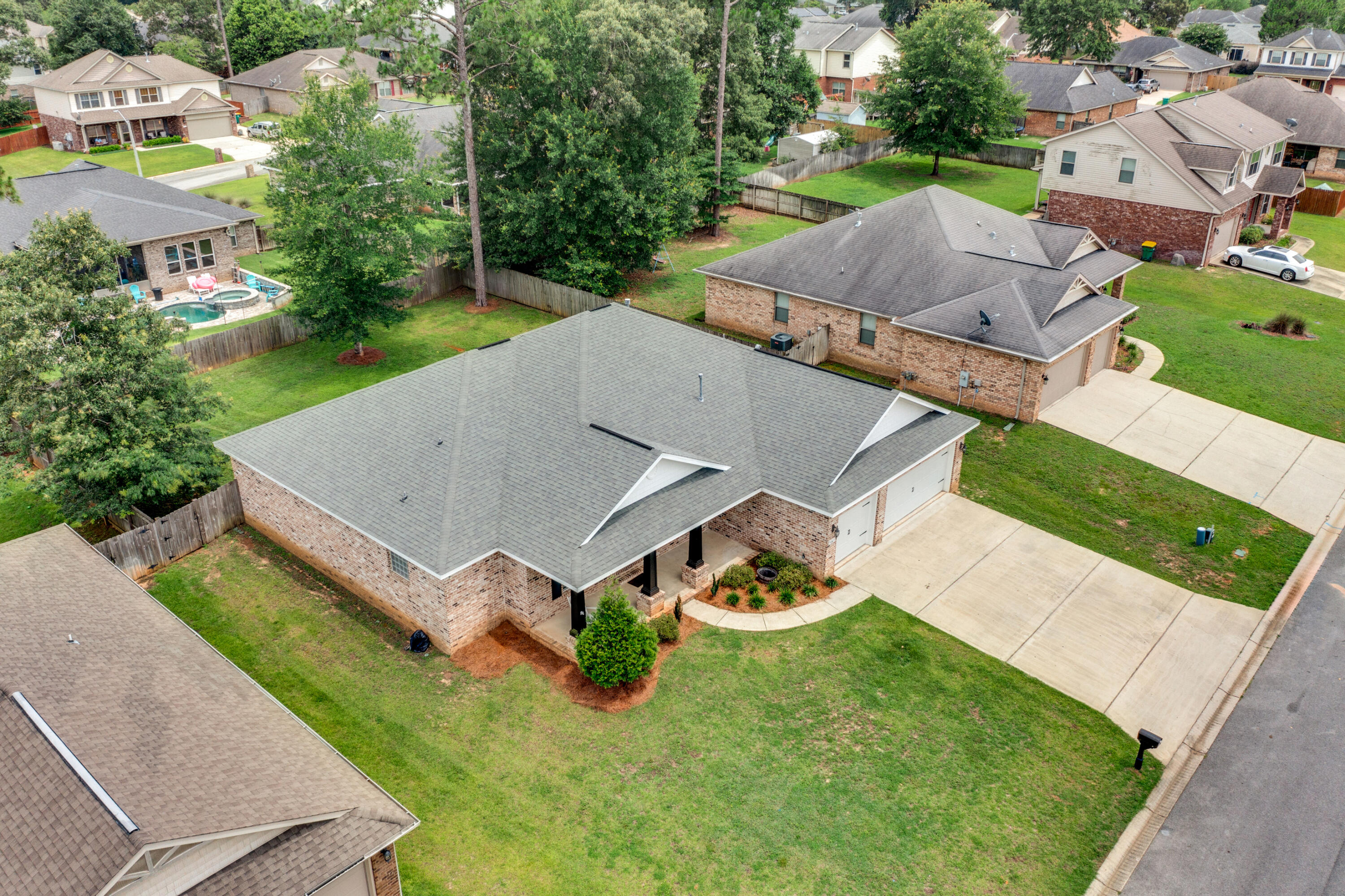 BROOKE ESTATES PH III - Residential