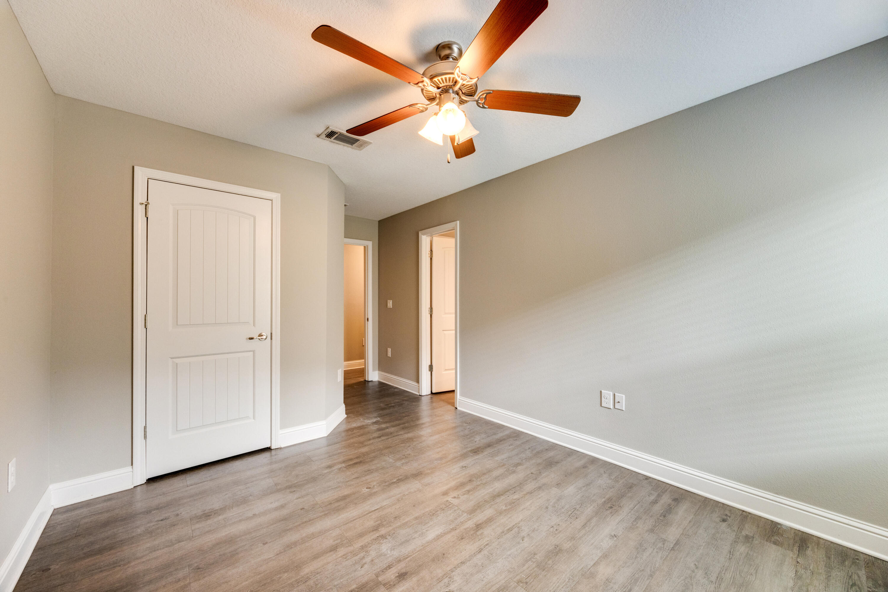 BROOKE ESTATES PH III - Residential