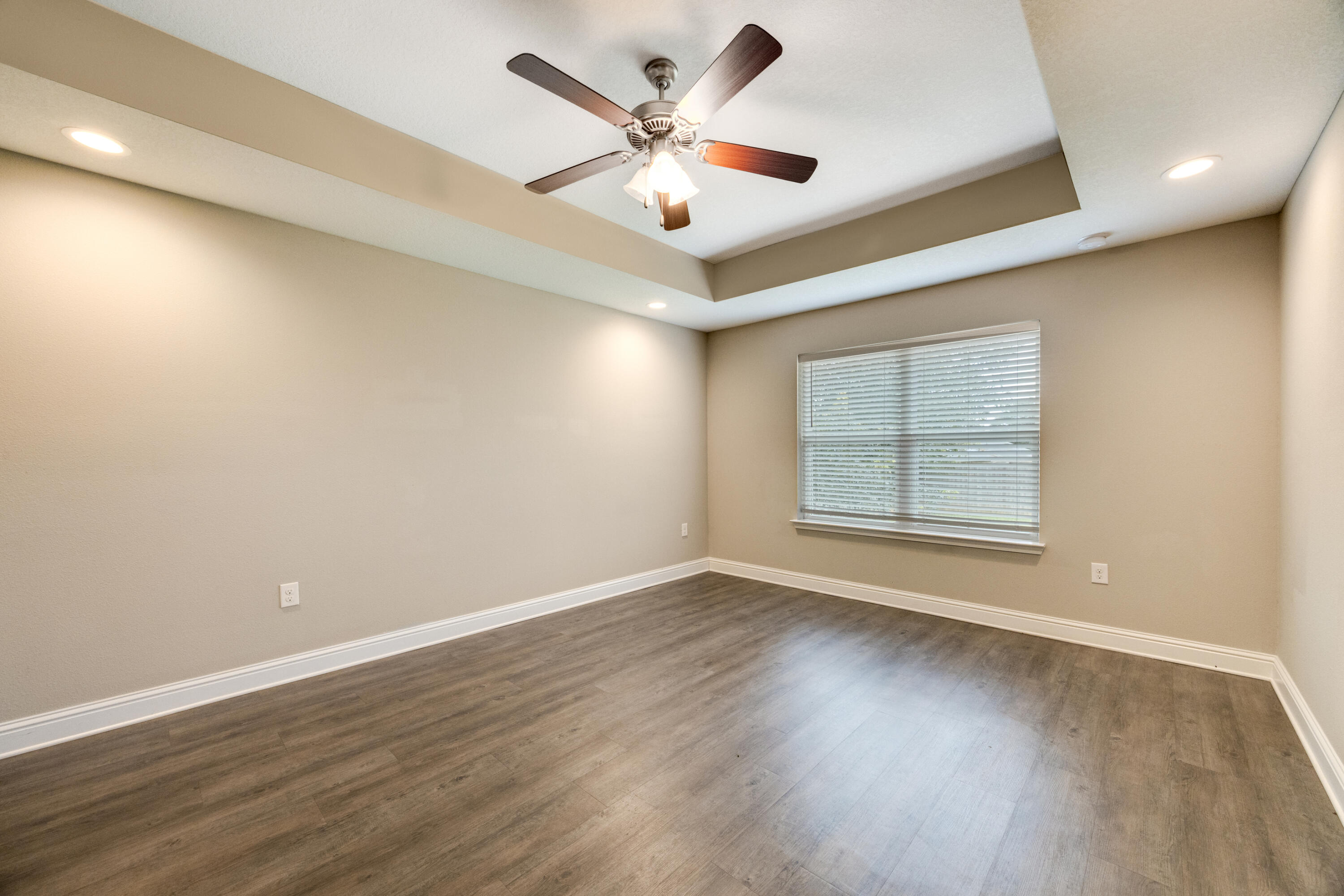 BROOKE ESTATES PH III - Residential