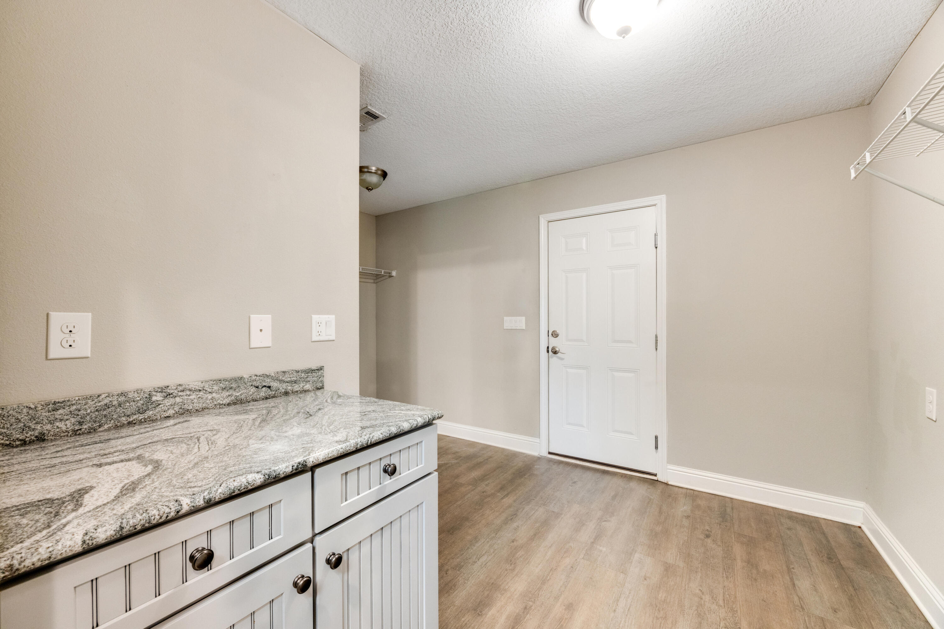 BROOKE ESTATES PH III - Residential