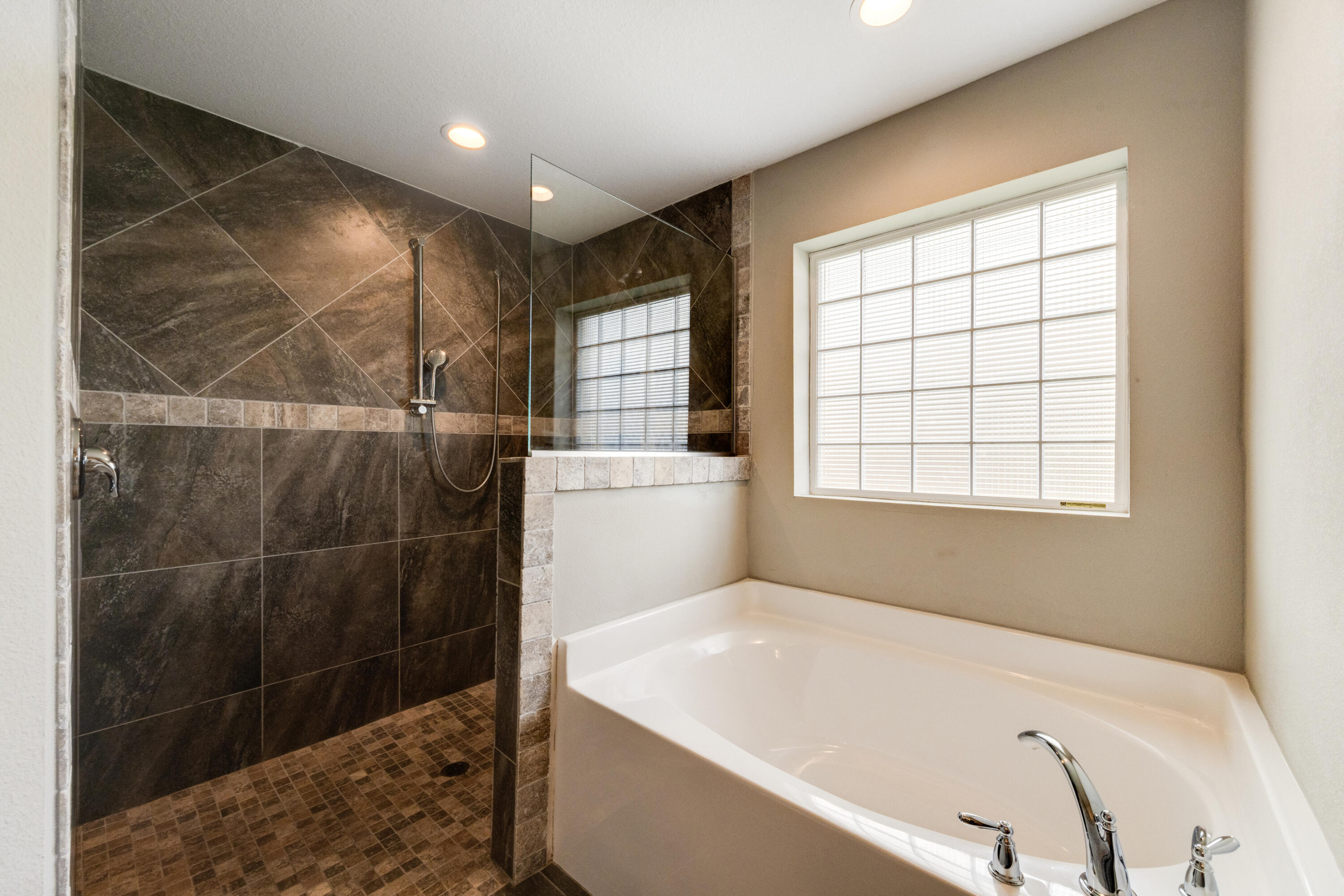 BROOKE ESTATES PH III - Residential
