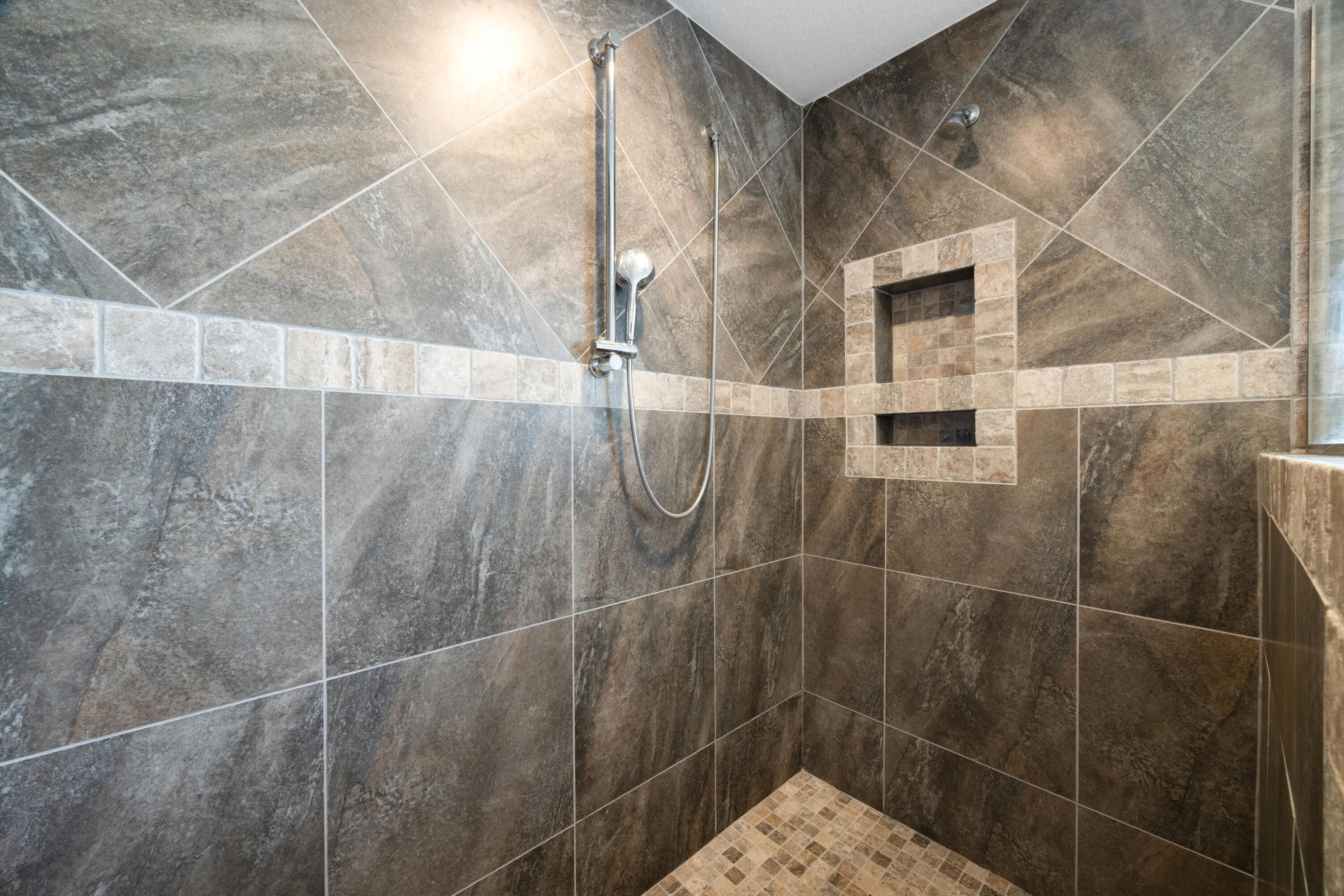 BROOKE ESTATES PH III - Residential