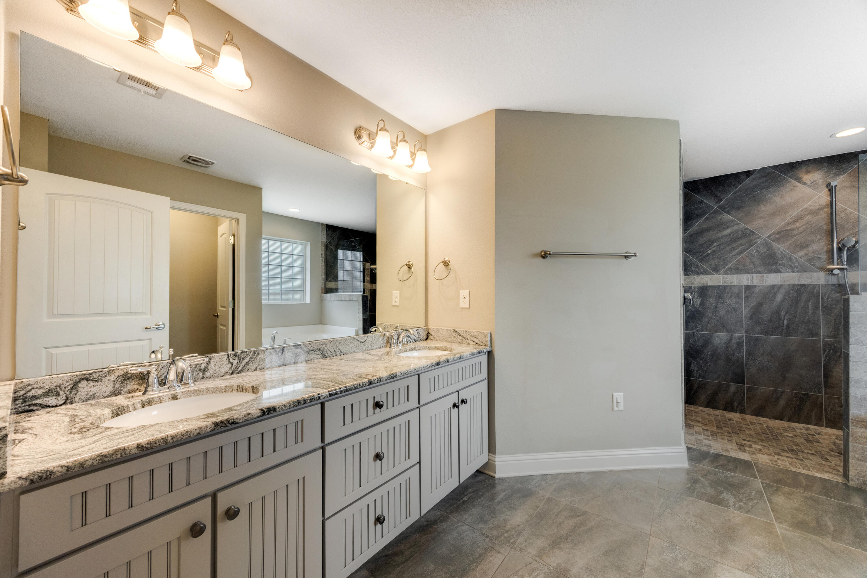 BROOKE ESTATES PH III - Residential