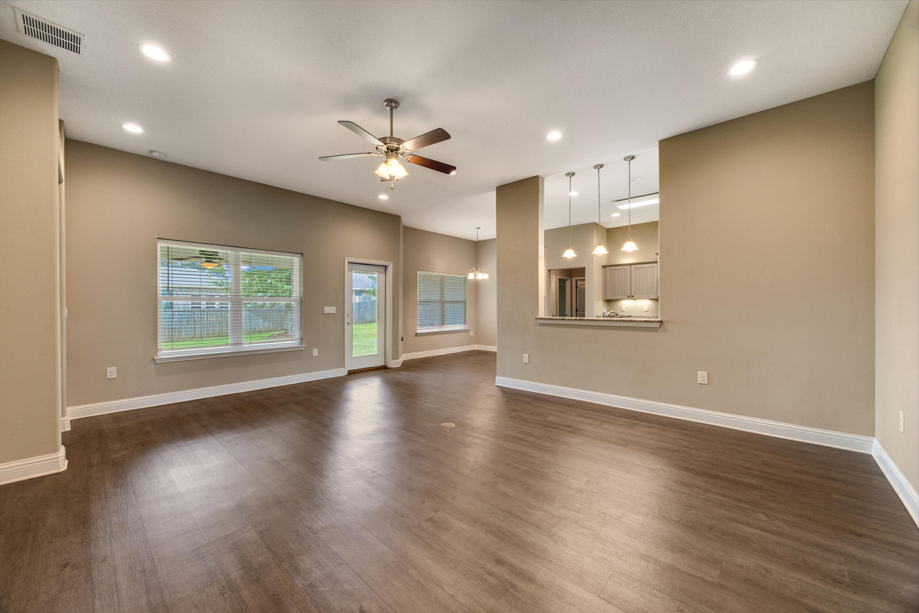 BROOKE ESTATES PH III - Residential