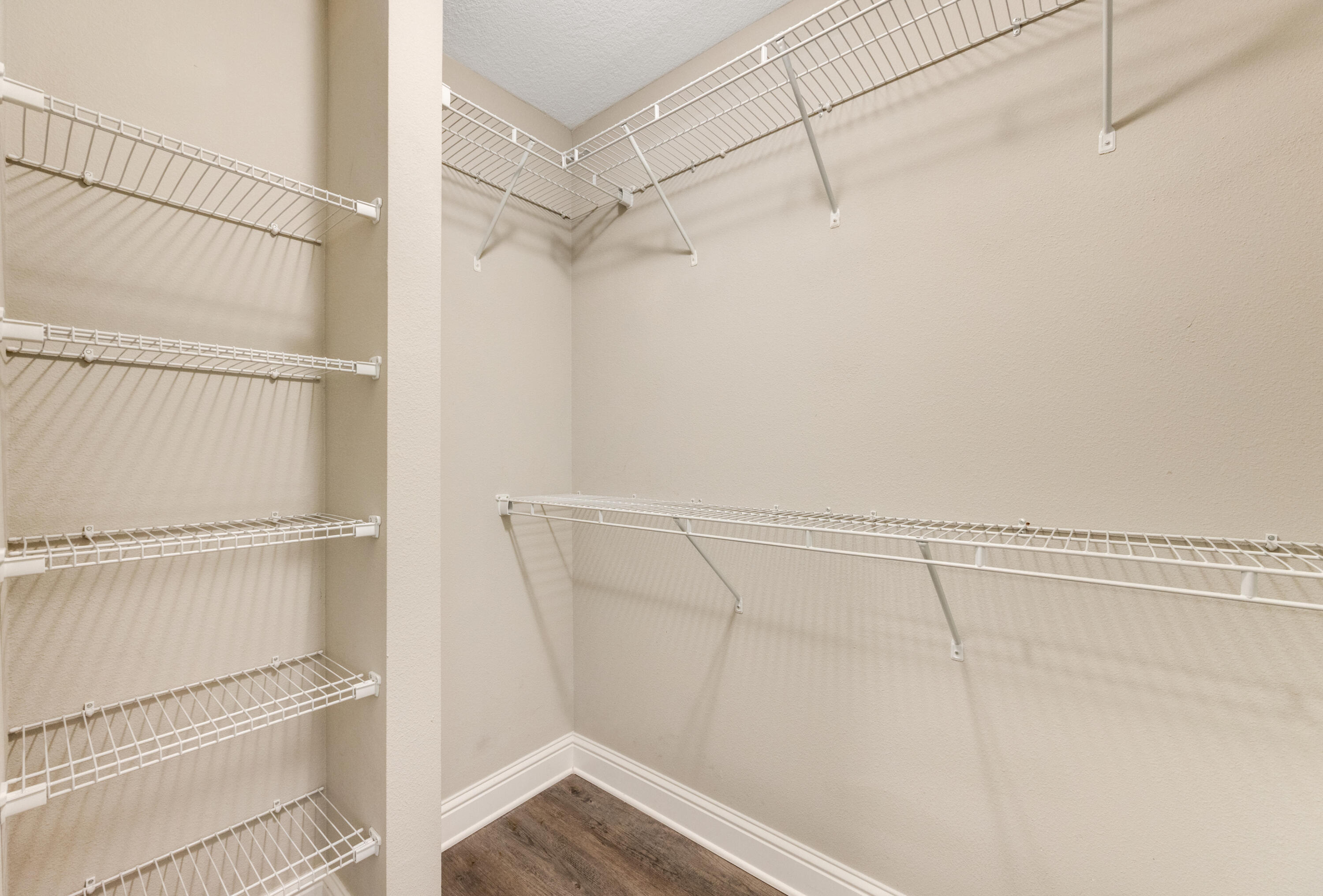 BROOKE ESTATES PH III - Residential