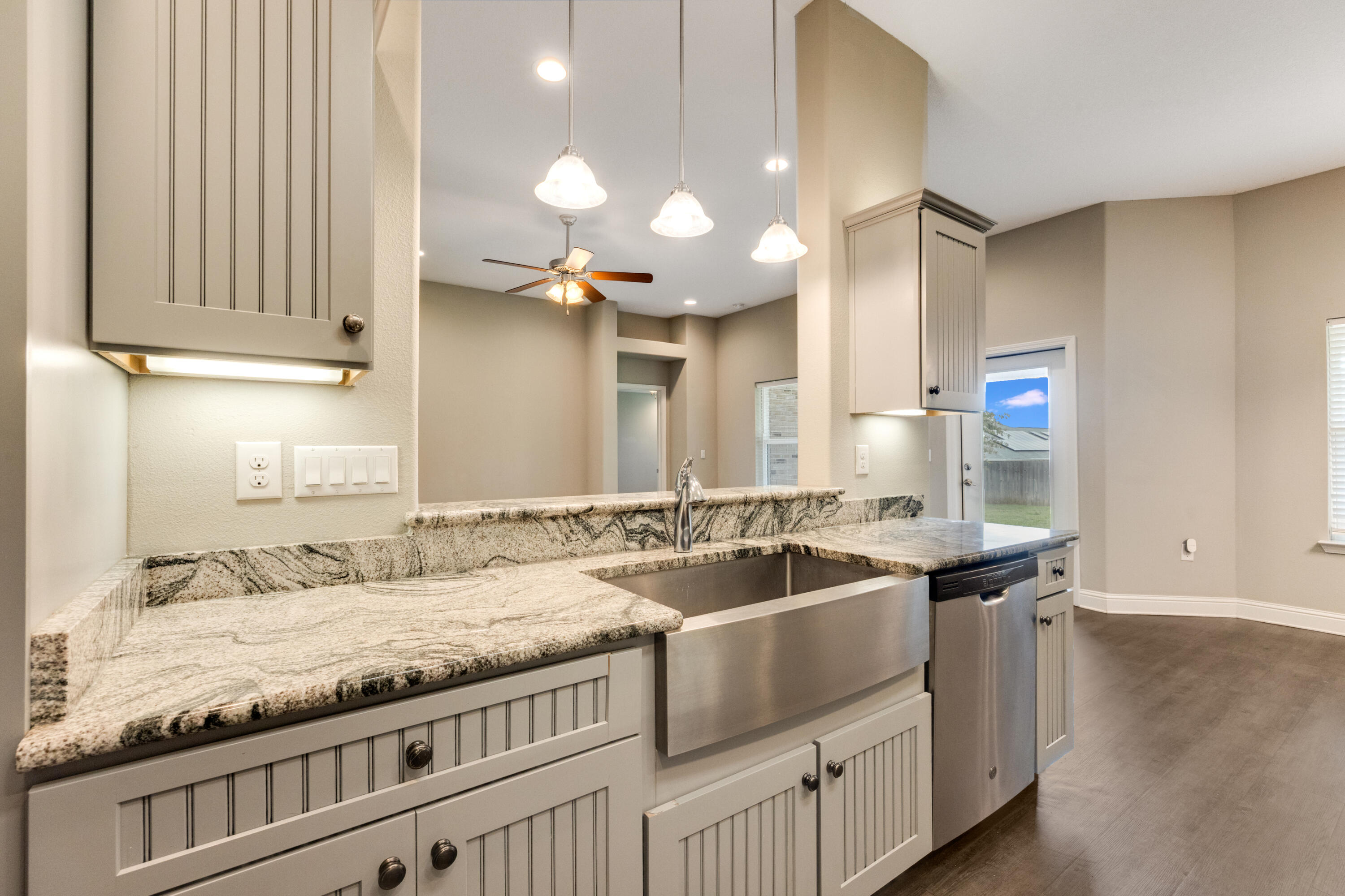 BROOKE ESTATES PH III - Residential