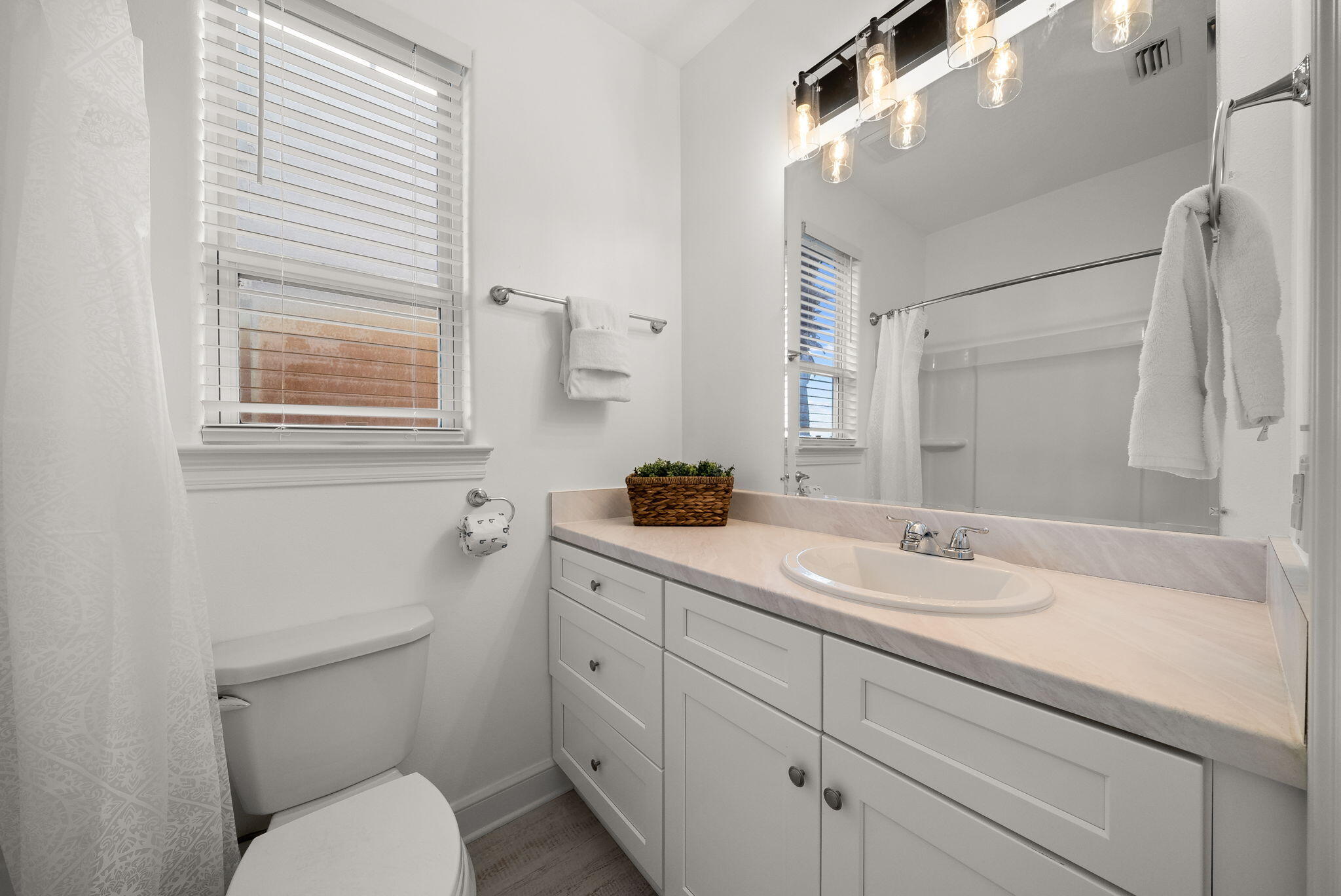 DESTINY EAST PH 4 - Residential