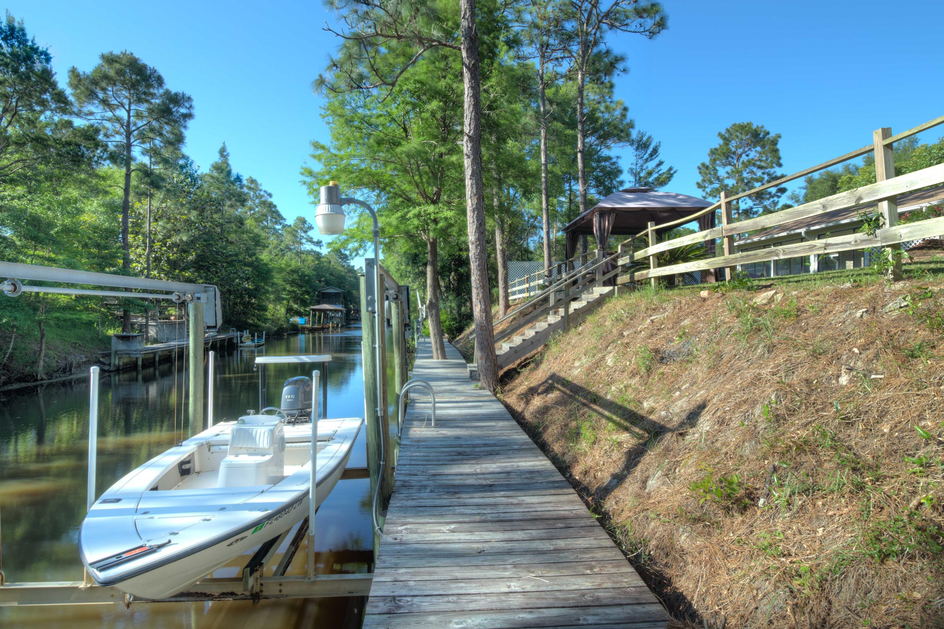 DAUGHETTES AMENDED - Residential