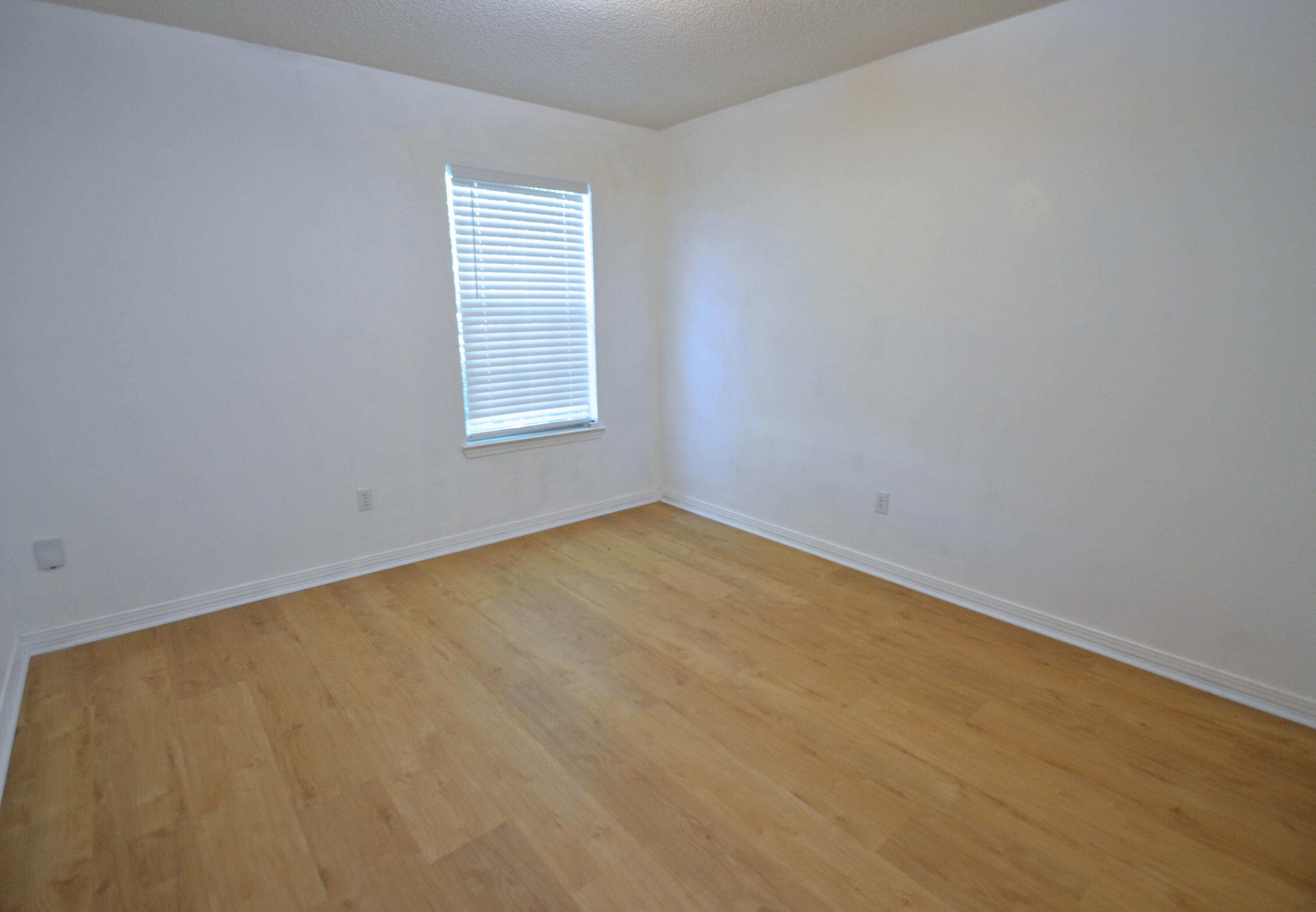 BURTON RIDGE - Residential Lease