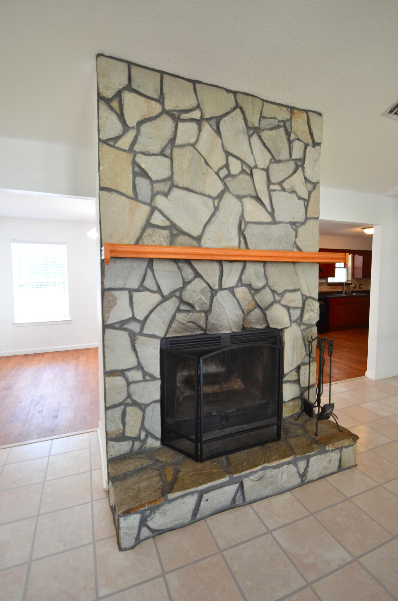 BURTON RIDGE - Residential Lease
