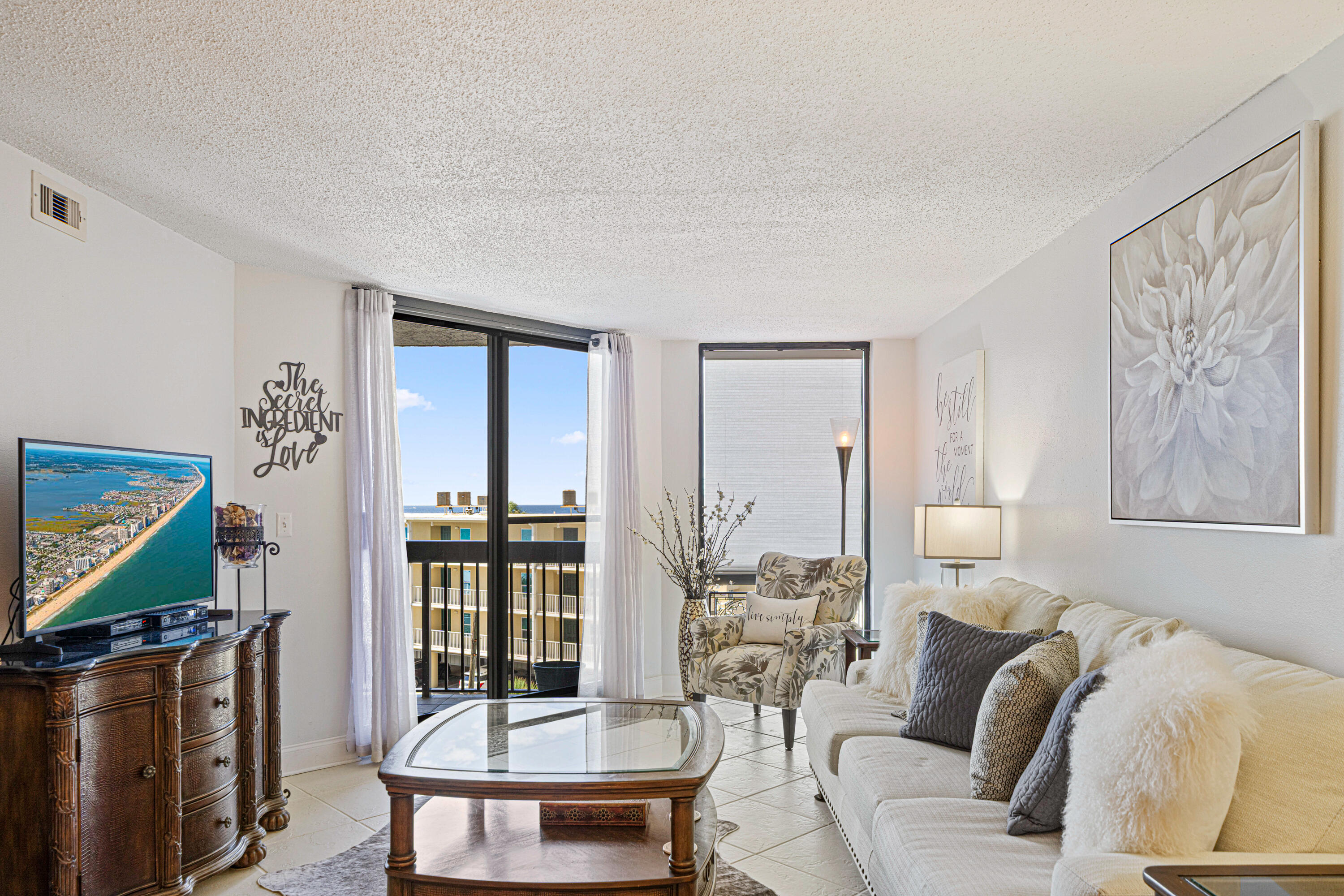 SUNDESTIN INTERNATIONAL CONDO - Residential