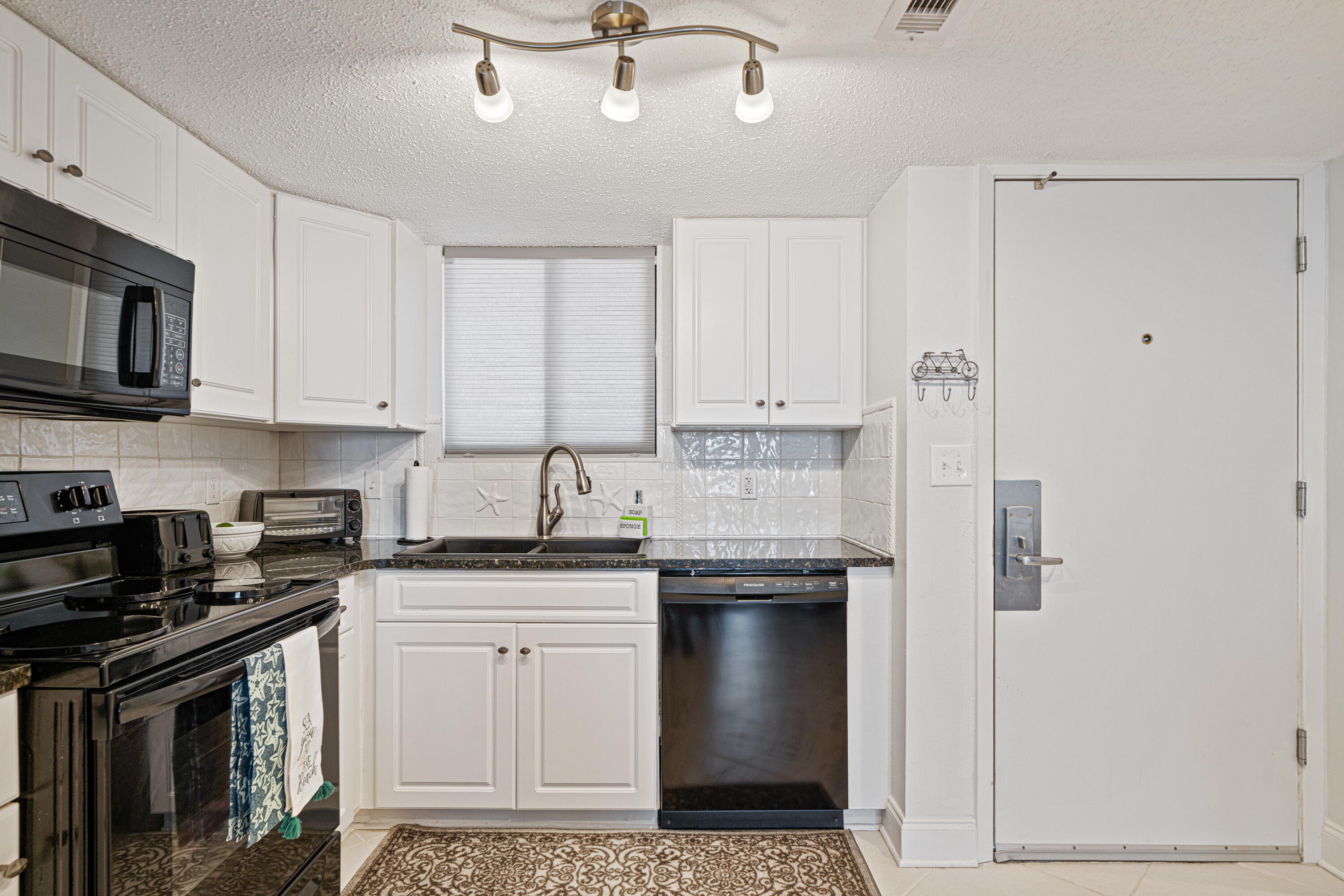 SUNDESTIN INTERNATIONAL CONDO - Residential