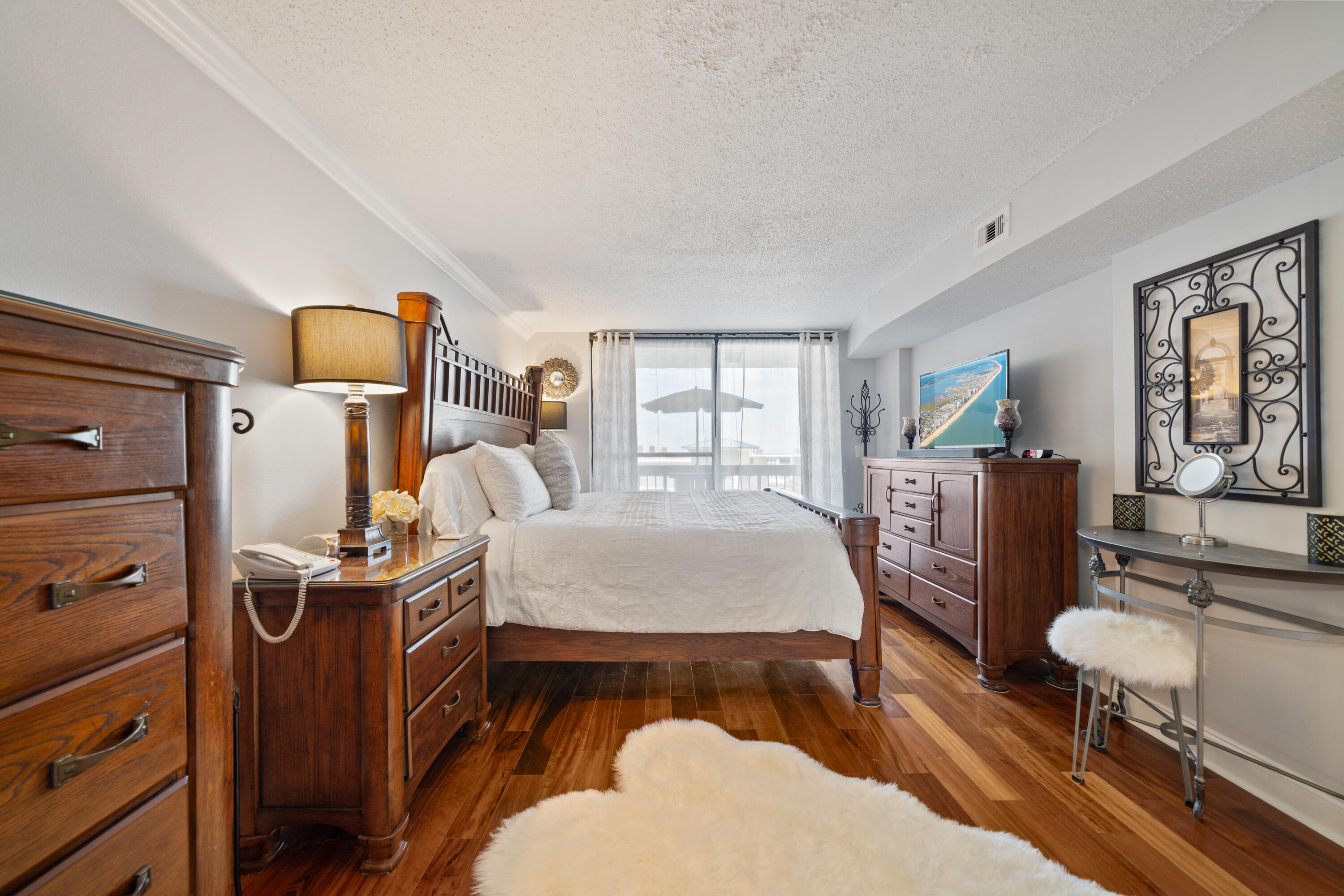 SUNDESTIN INTERNATIONAL CONDO - Residential