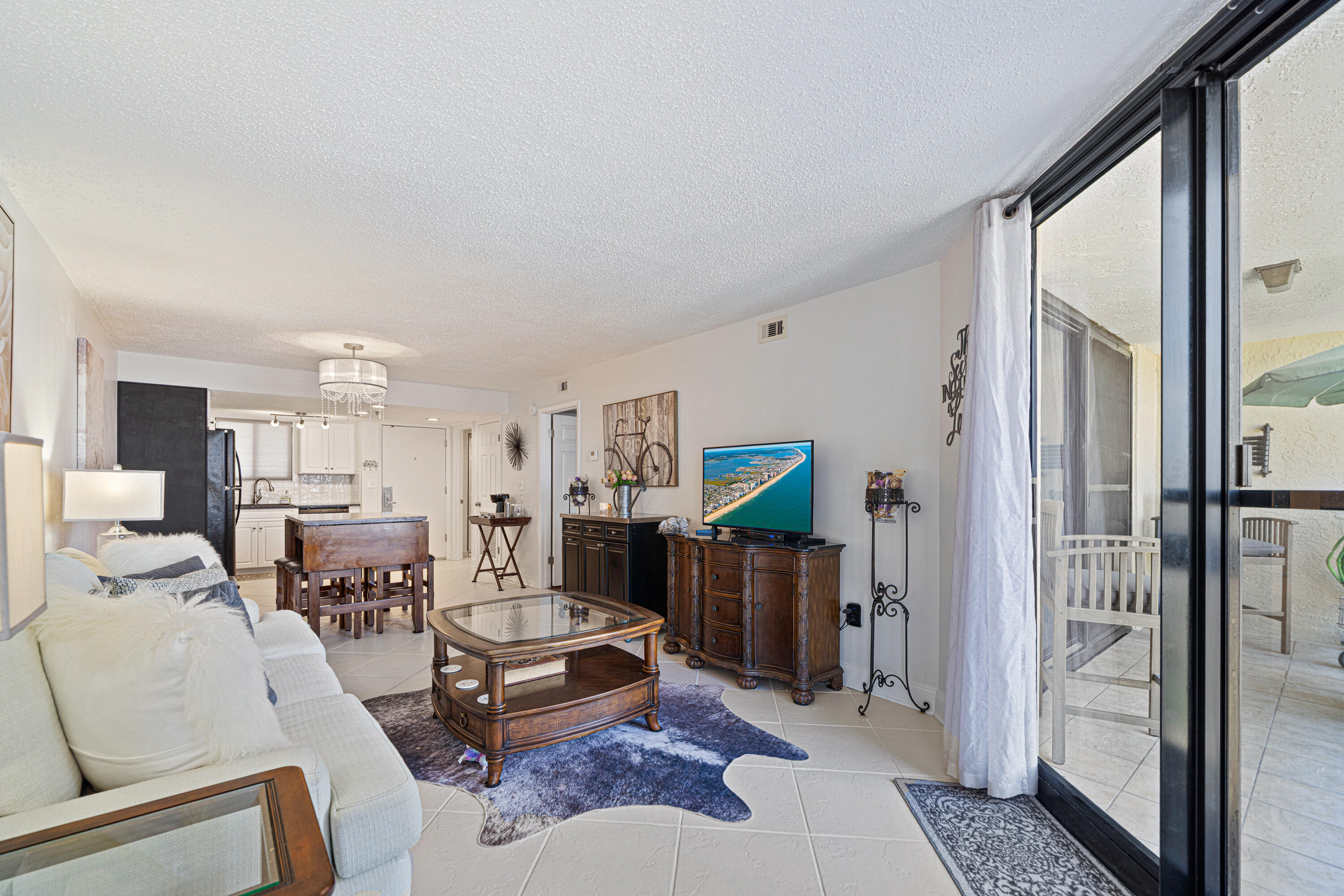 SUNDESTIN INTERNATIONAL CONDO - Residential