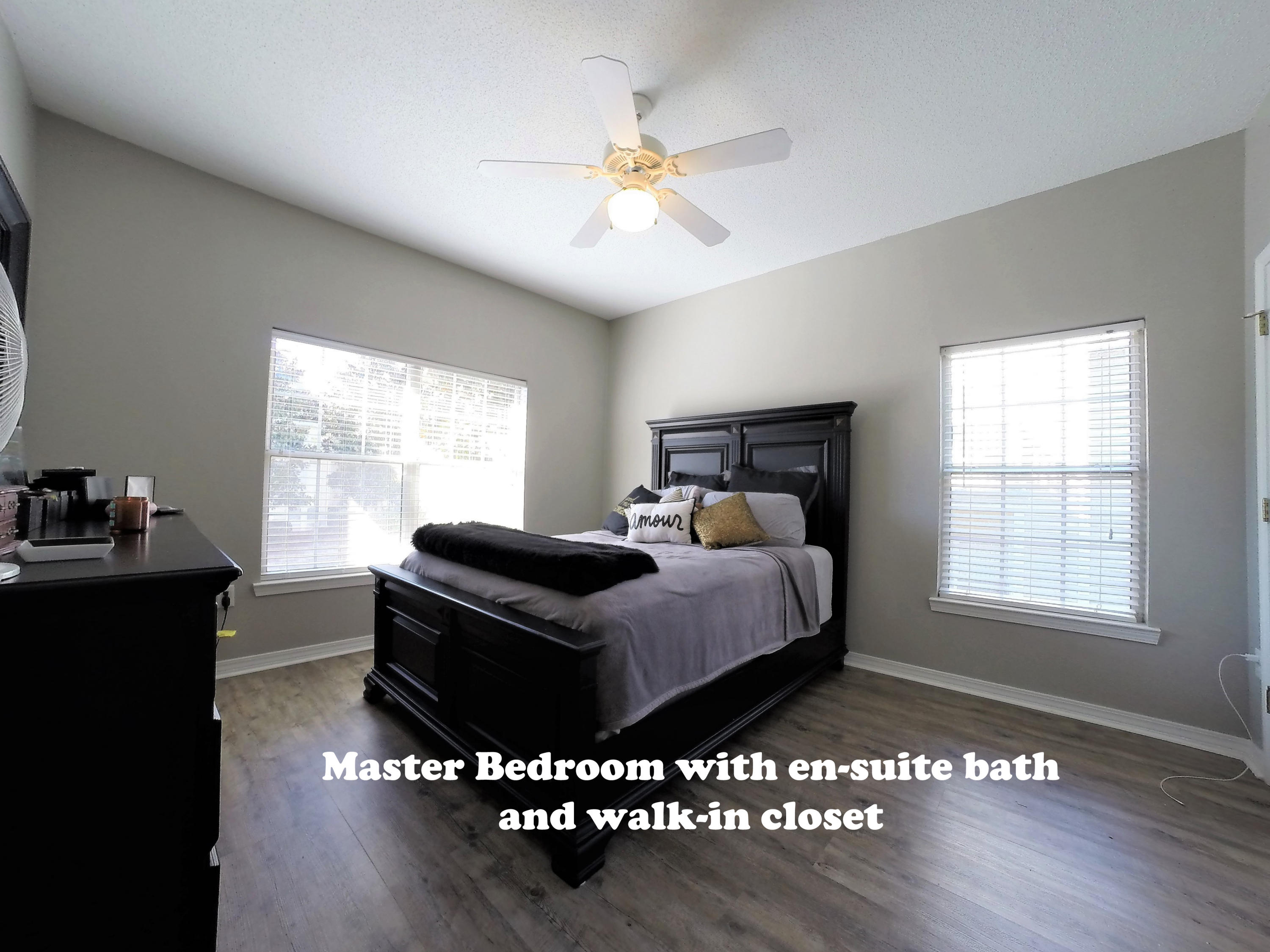 THE OAKS AT NICEVILLE - Residential