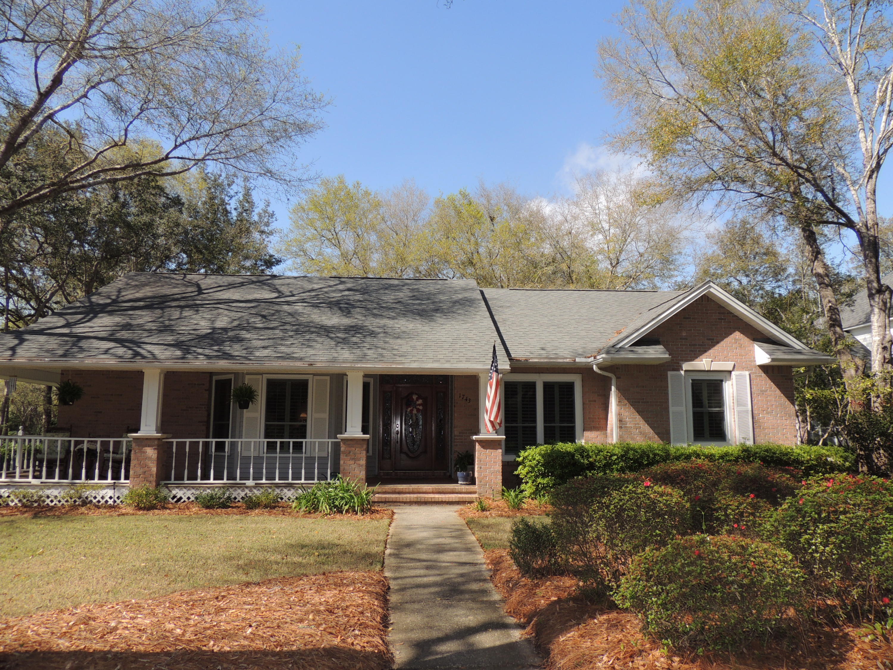 VILLAGE OF BOLTON AT BLUEWATER BAY - Residential