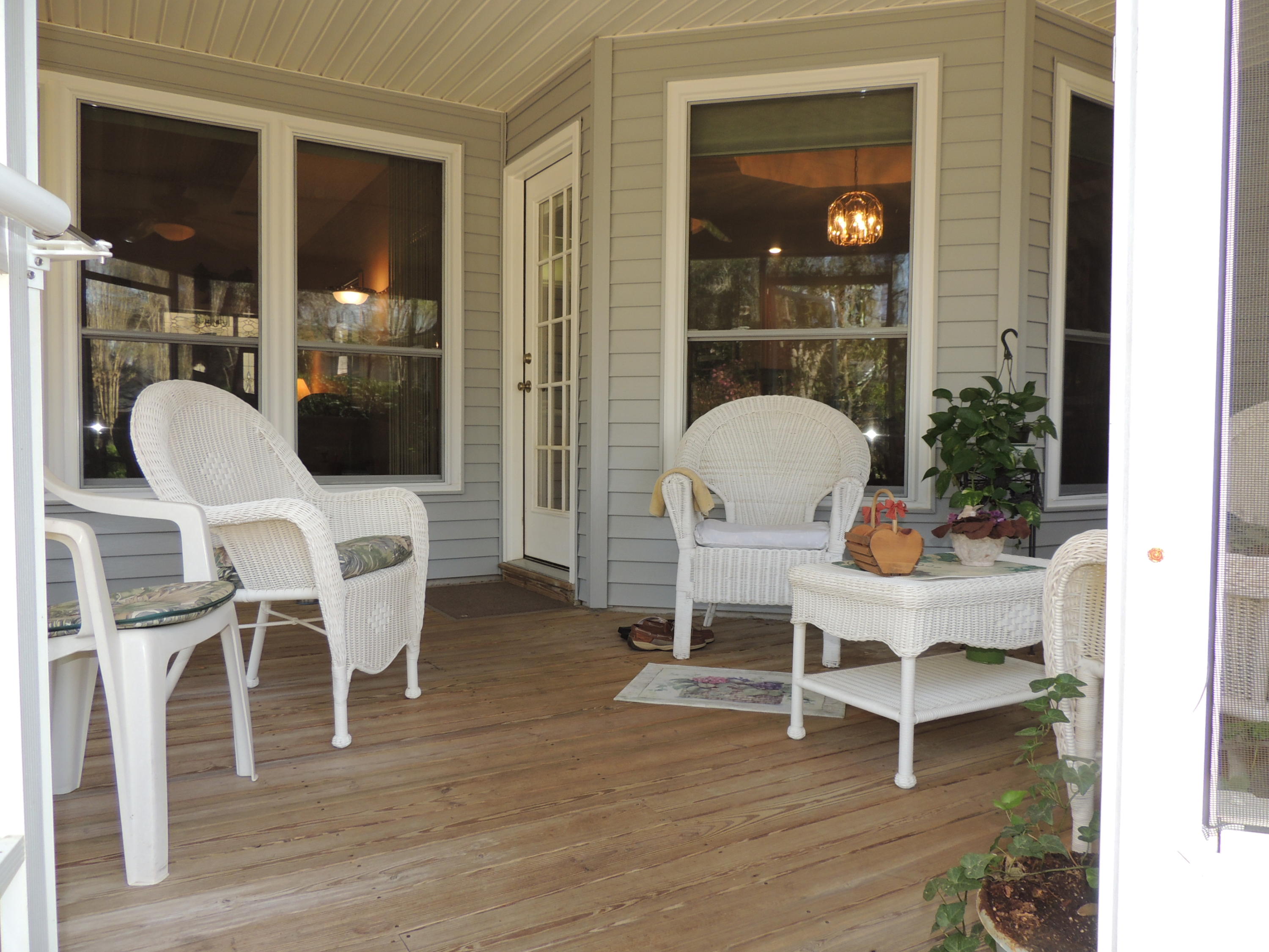 VILLAGE OF BOLTON AT BLUEWATER BAY - Residential