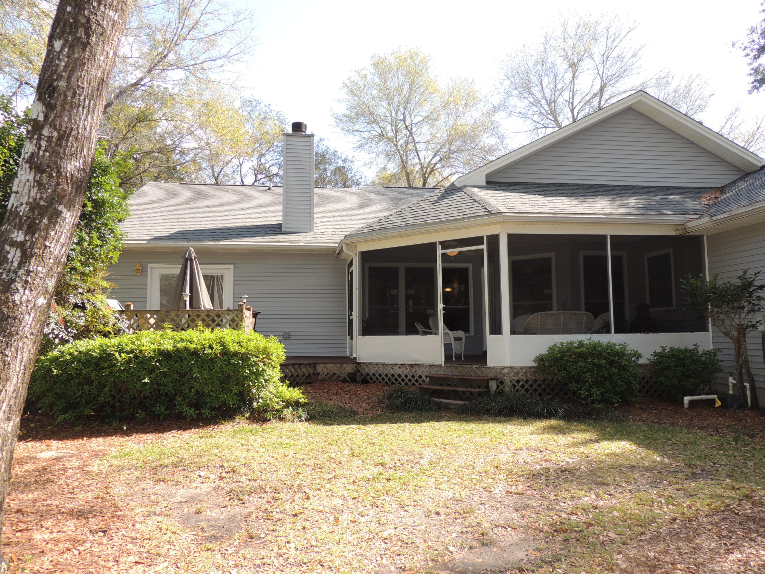 VILLAGE OF BOLTON AT BLUEWATER BAY - Residential