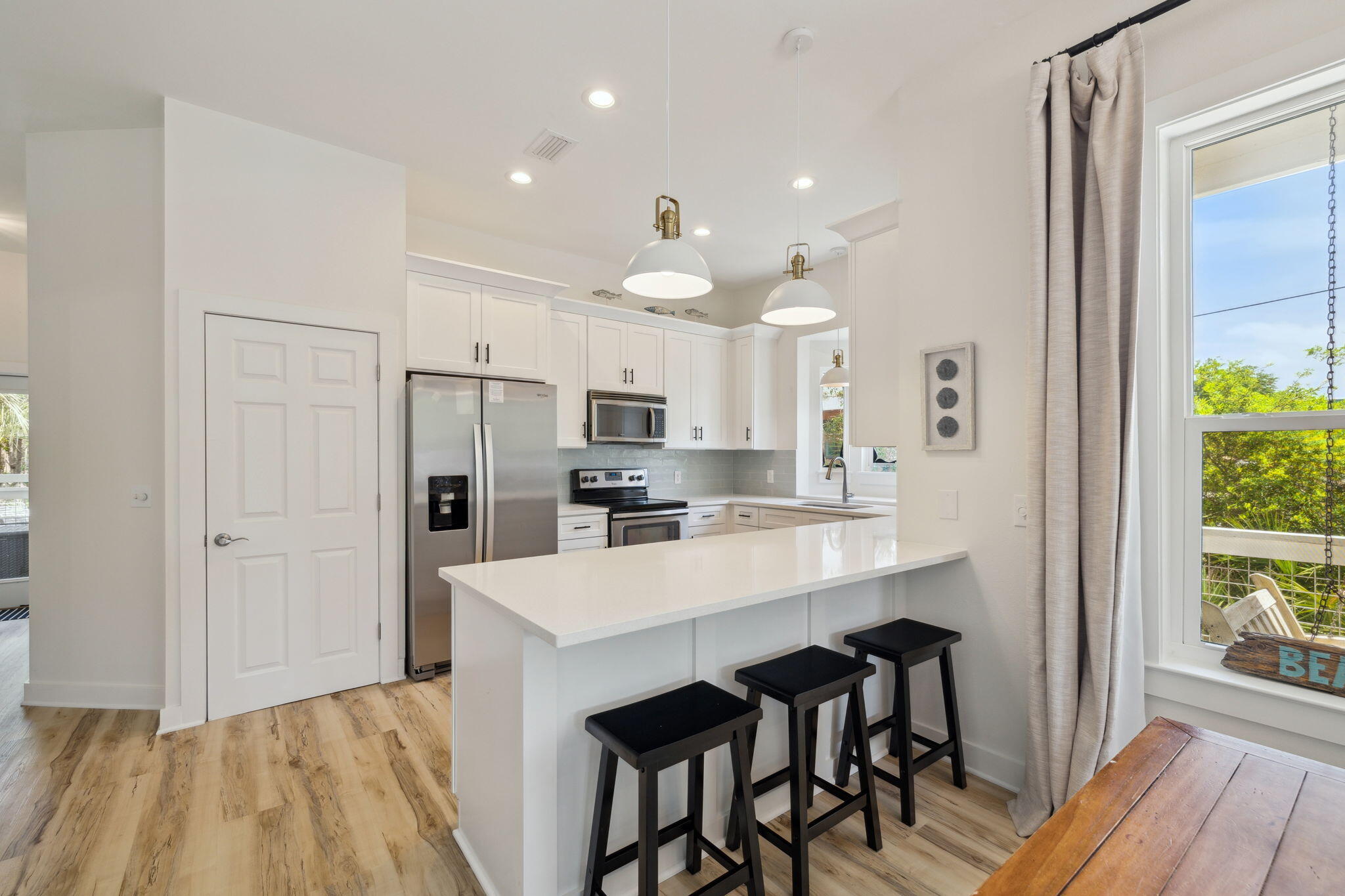 LAKEWOOD ESTATES - Residential