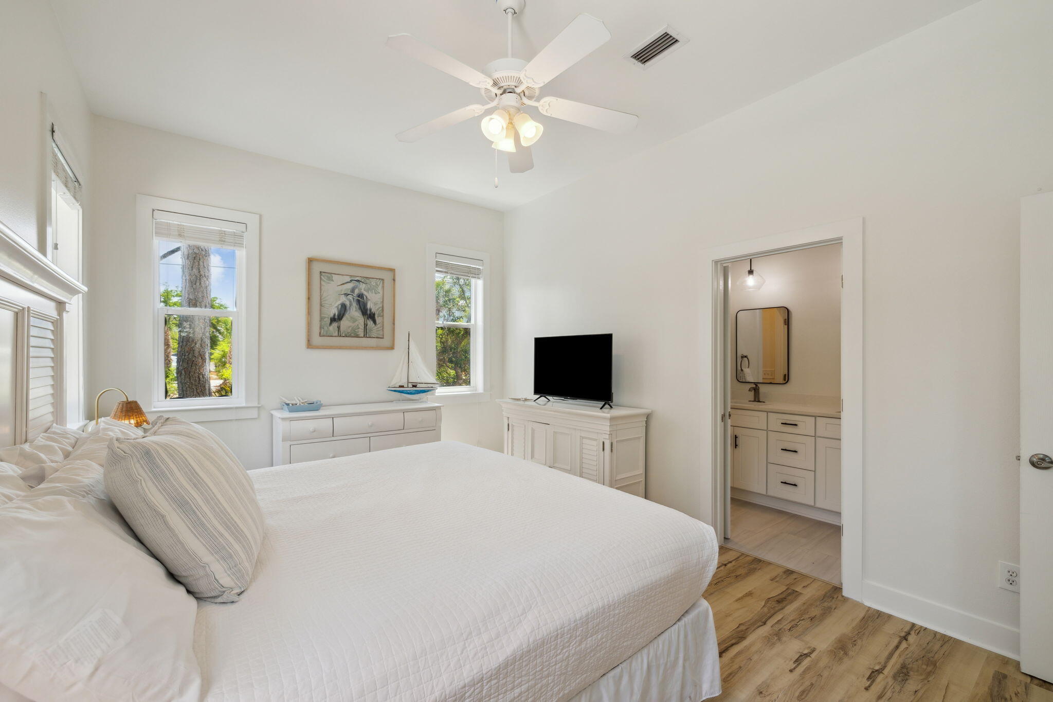 LAKEWOOD ESTATES - Residential