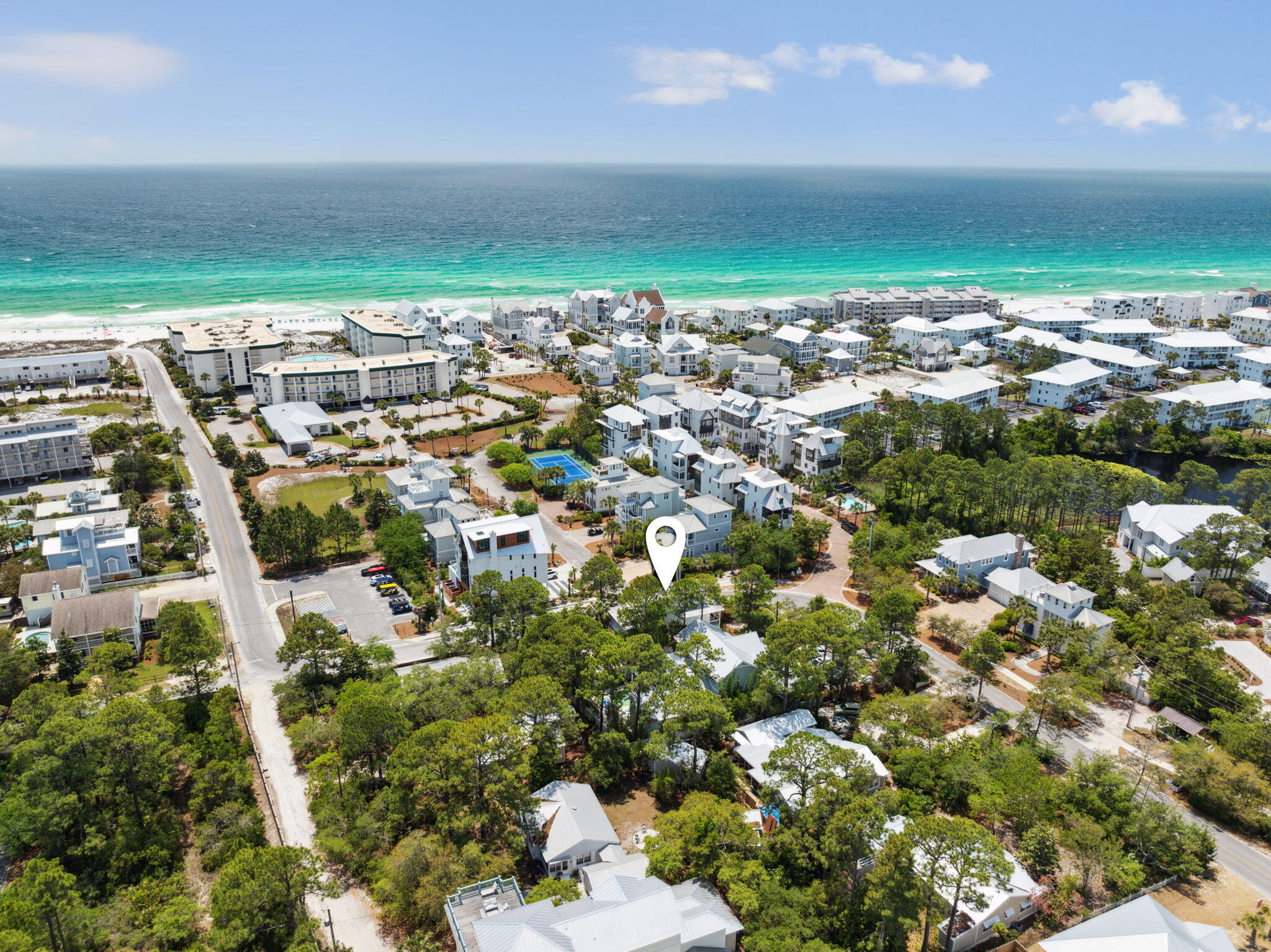 LAKEWOOD ESTATES - Residential