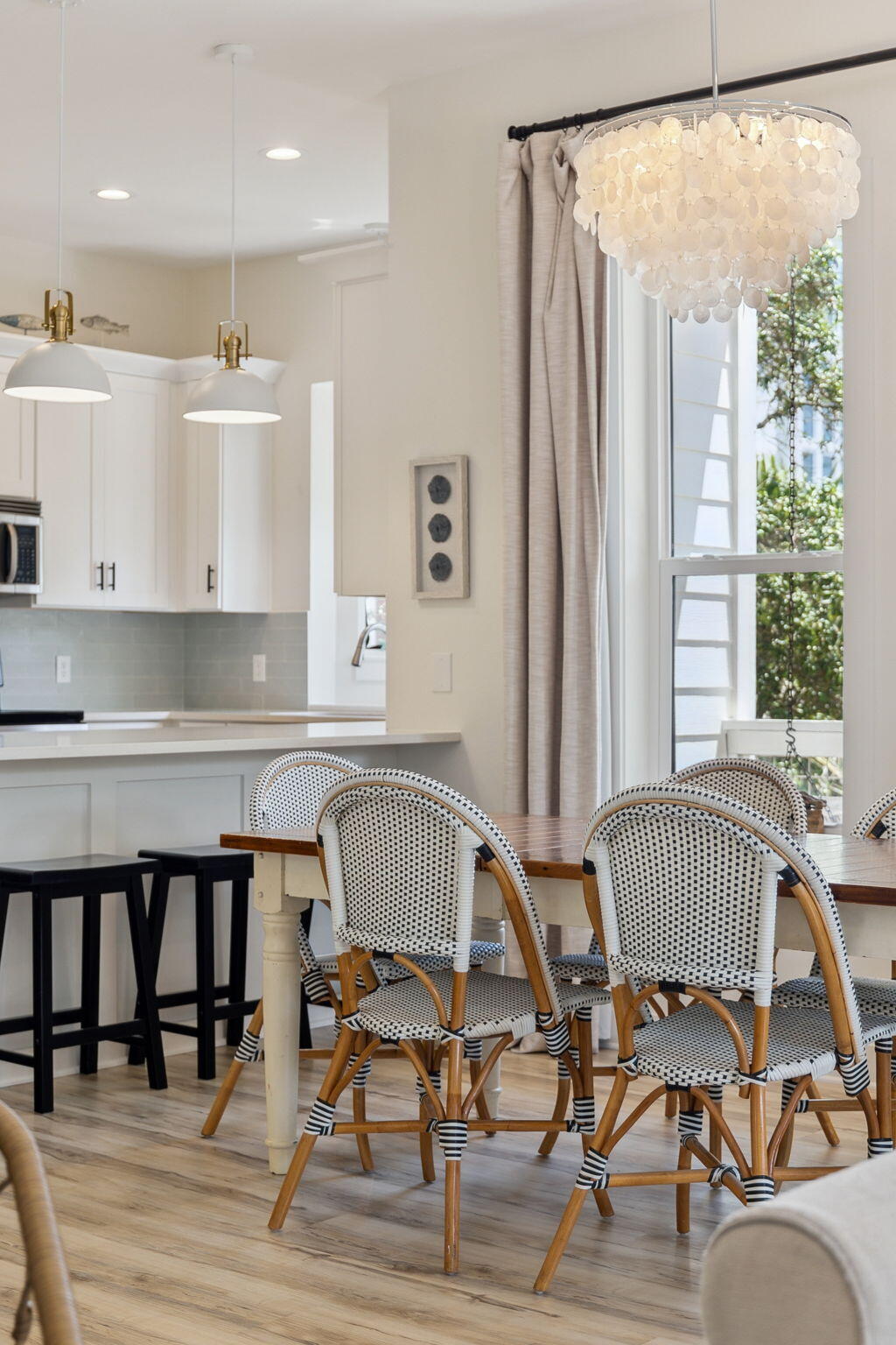 LAKEWOOD ESTATES - Residential