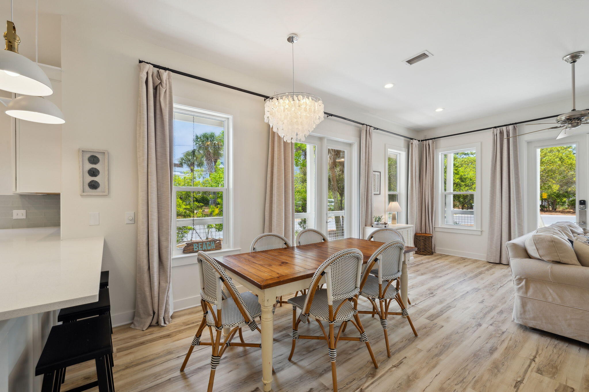 LAKEWOOD ESTATES - Residential