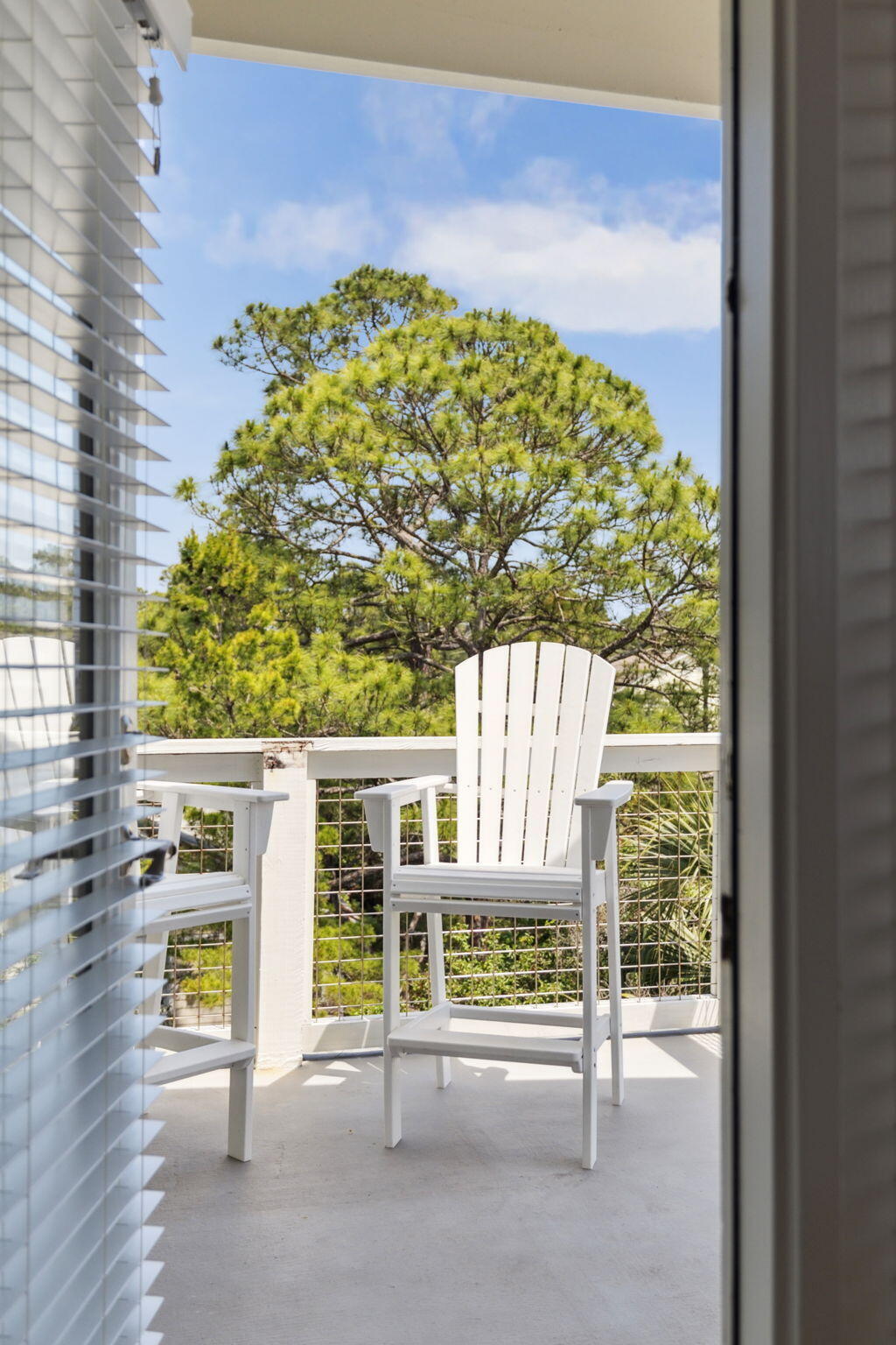 LAKEWOOD ESTATES - Residential