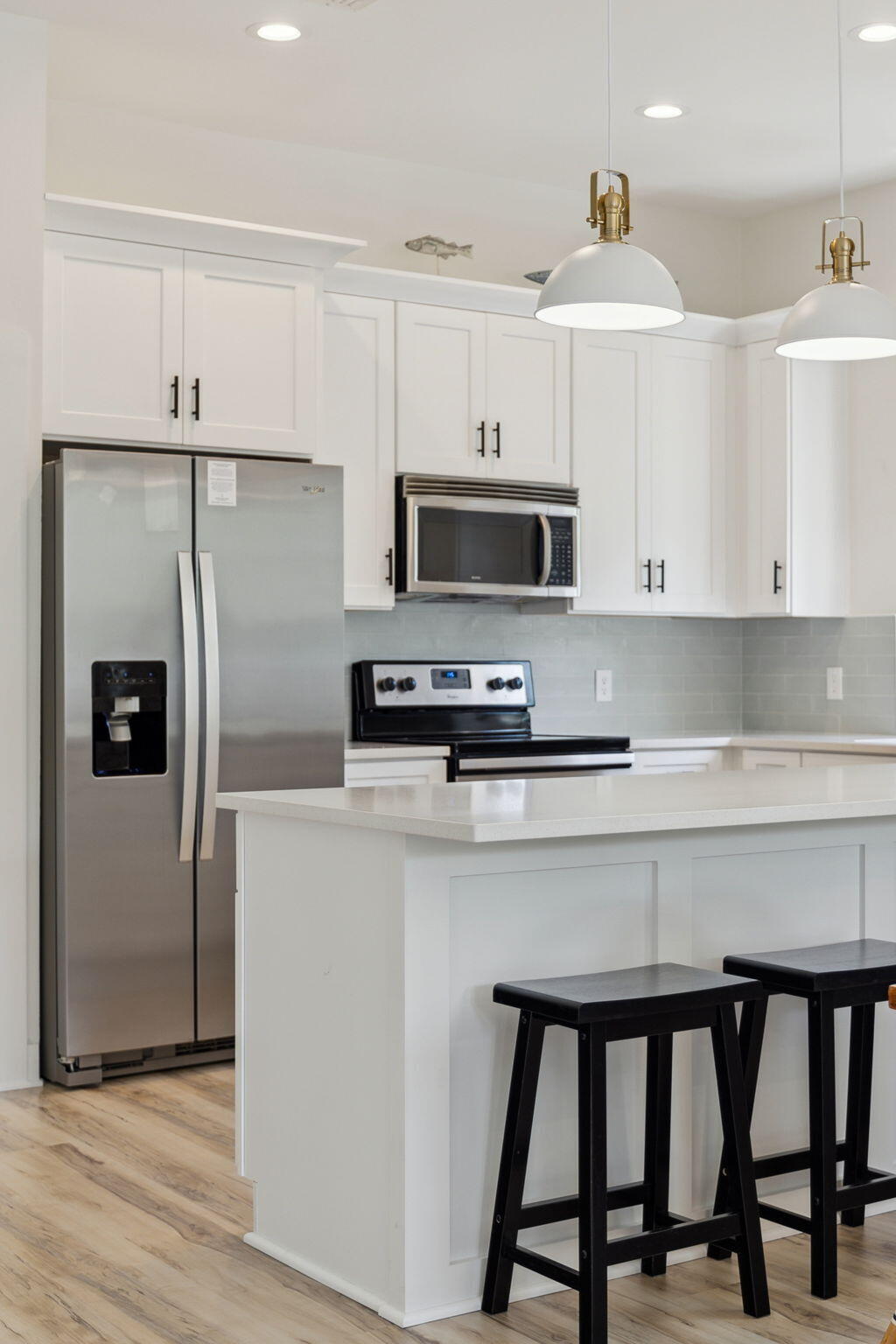 LAKEWOOD ESTATES - Residential