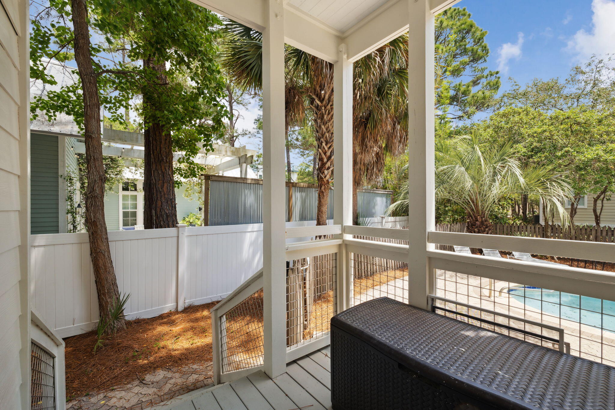 LAKEWOOD ESTATES - Residential