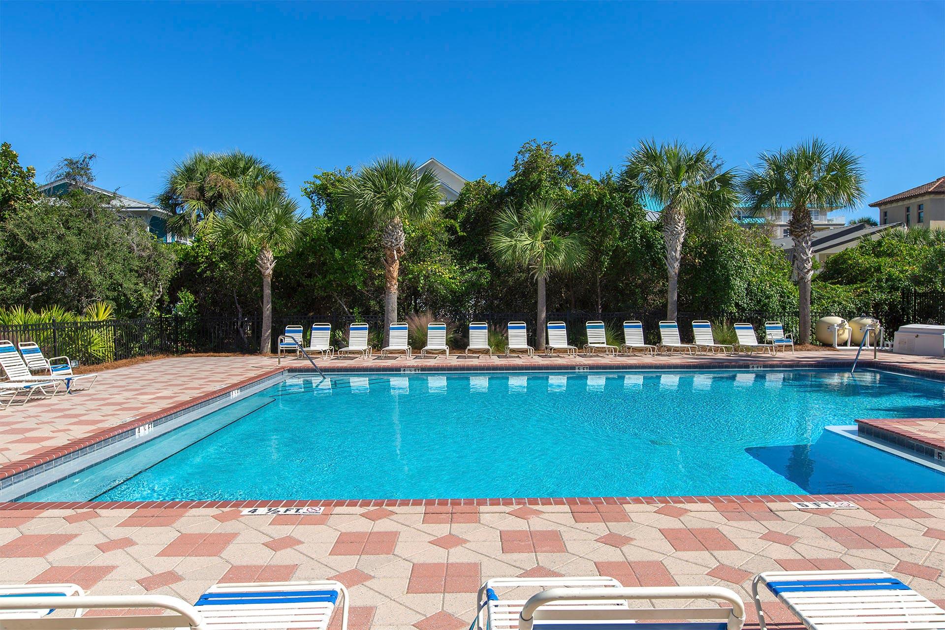 MIRAMAR BEACH VILLAS - Residential