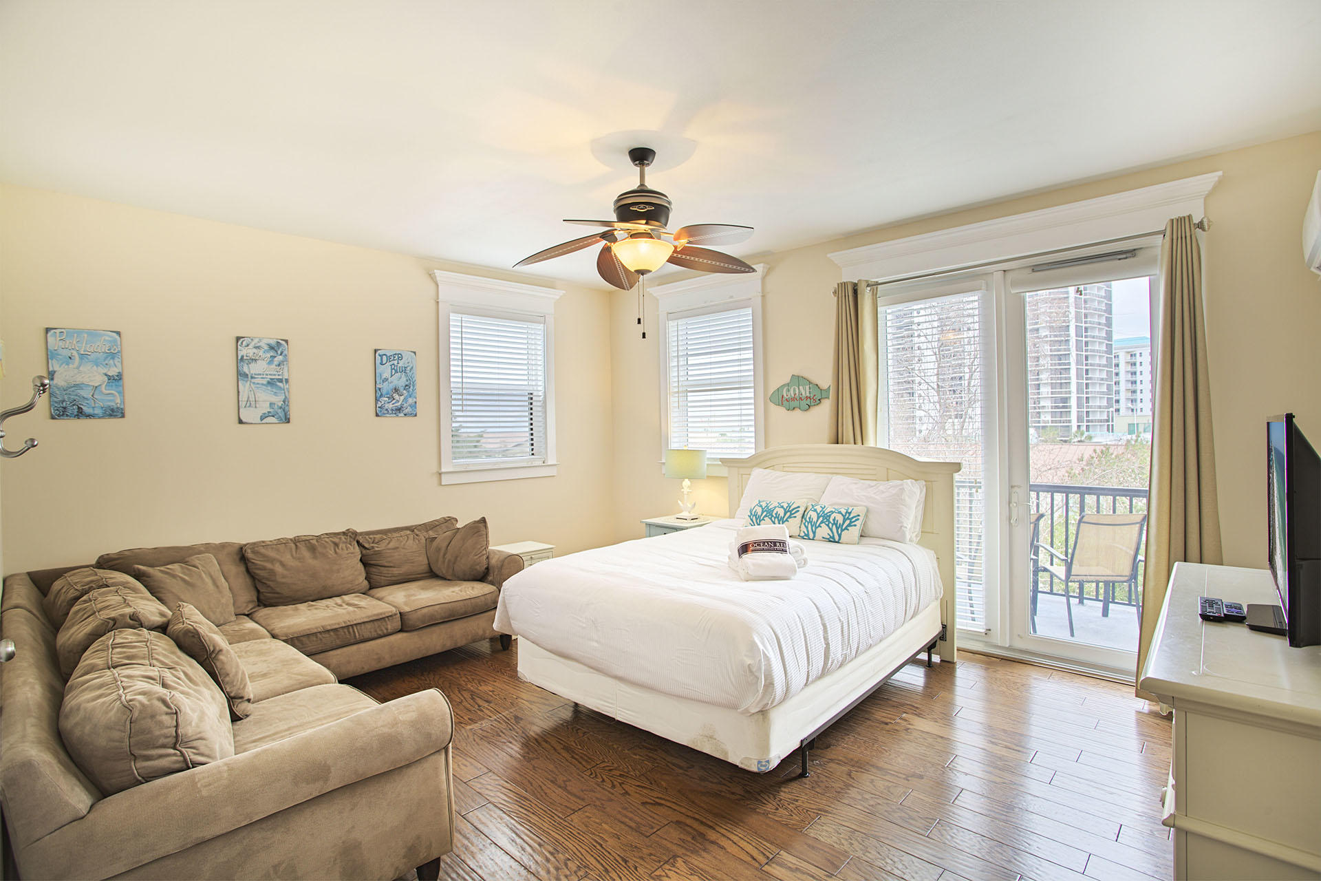 MIRAMAR BEACH VILLAS - Residential